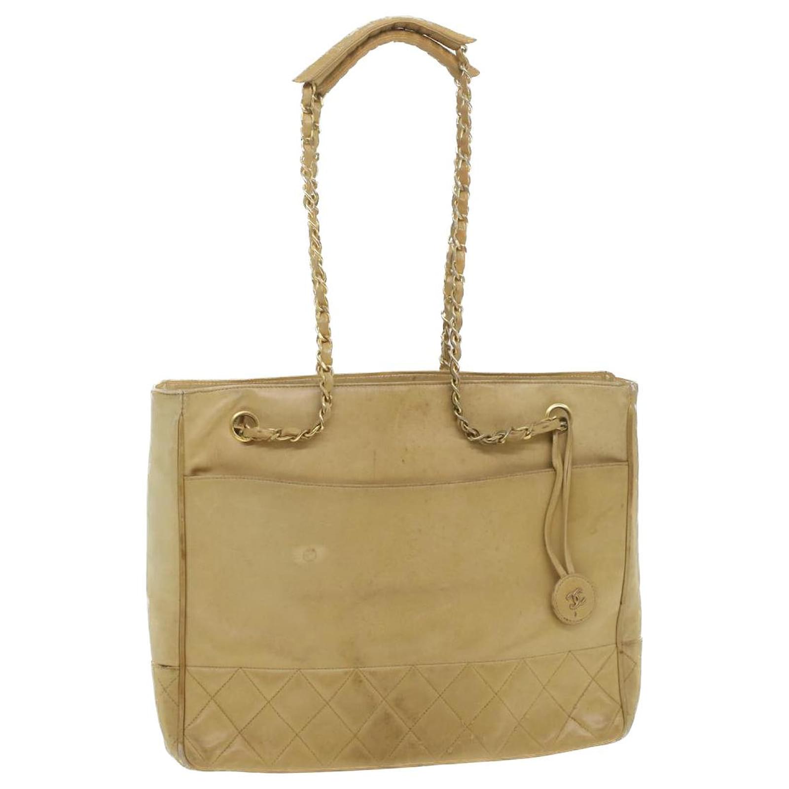 CHANEL Chain Shoulder Bag Lamb Skin Beige CC Auth bs4112 ref.833535 - Joli  Closet