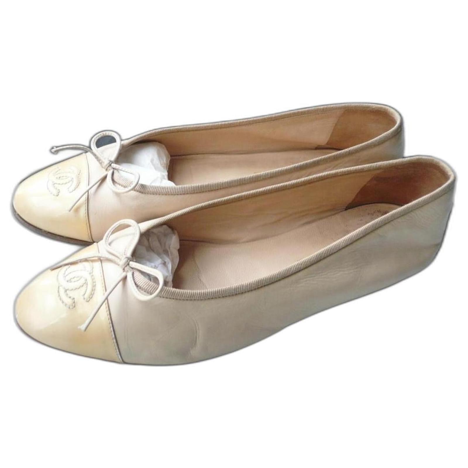 CHANEL, Shoes, Chanel Pebbled Leather Ballet Flat