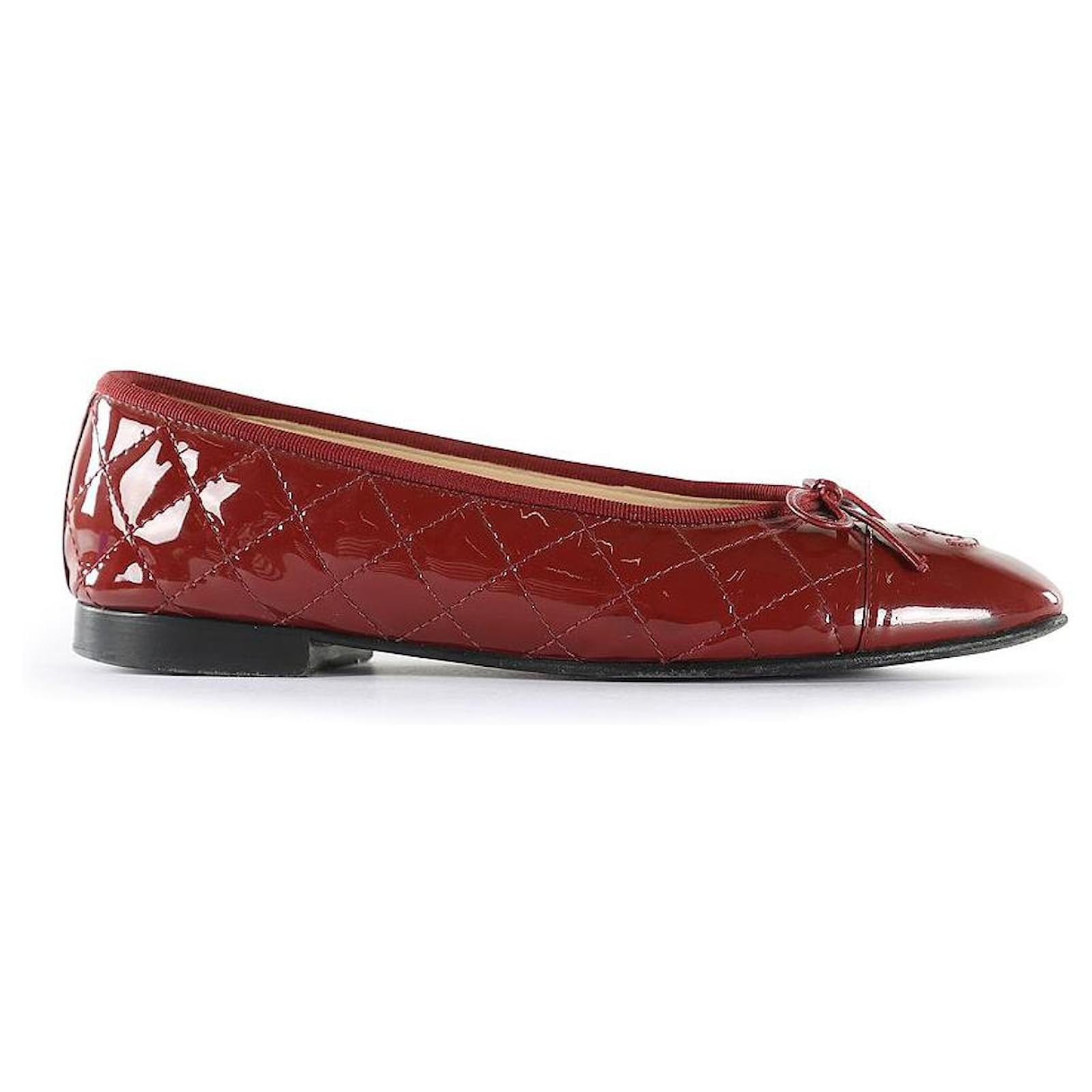 Chanel Burgundy Quilted Patent Leather CC Bow Ballet Flats Red