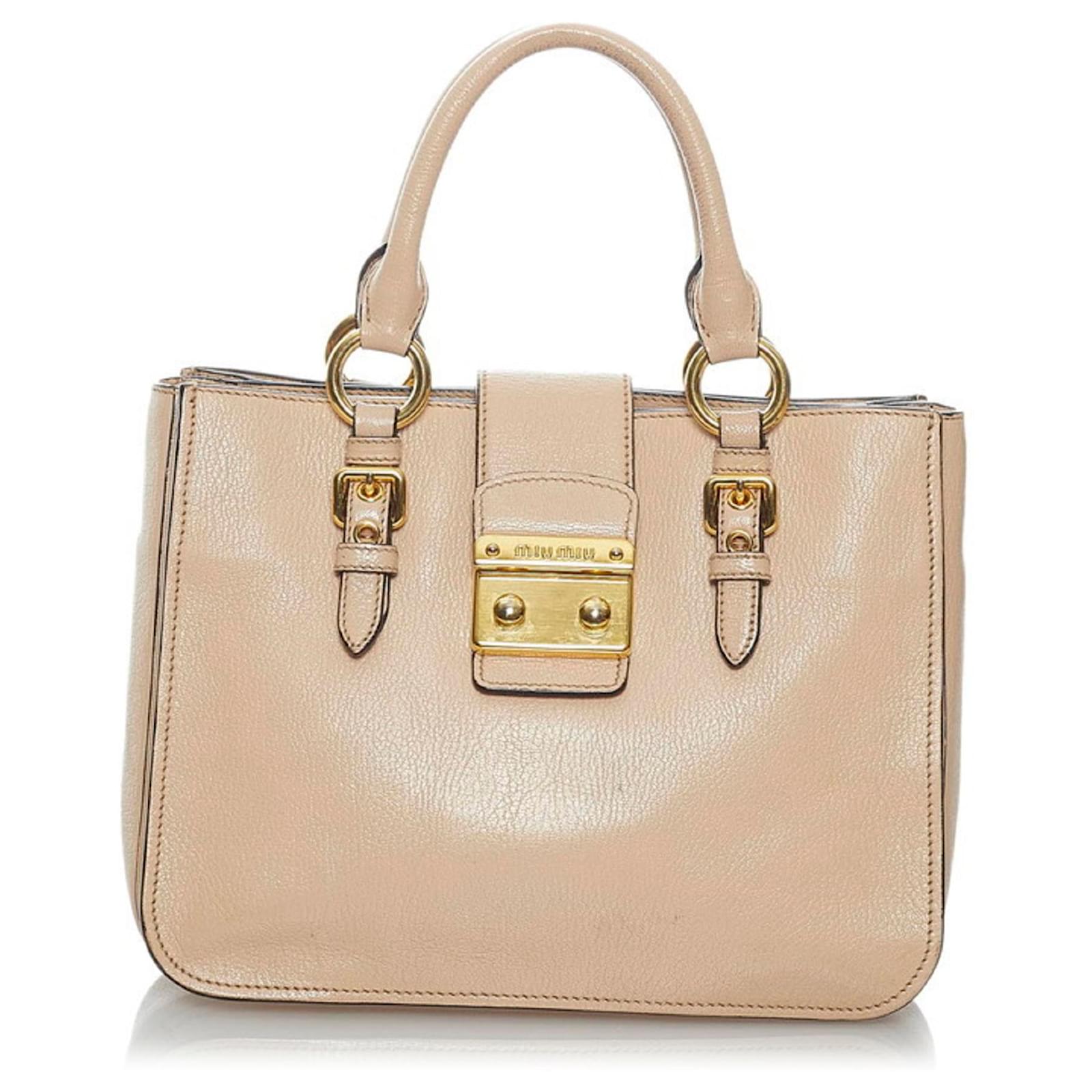 miu miu Beige Leather ref.840056 - Joli Closet