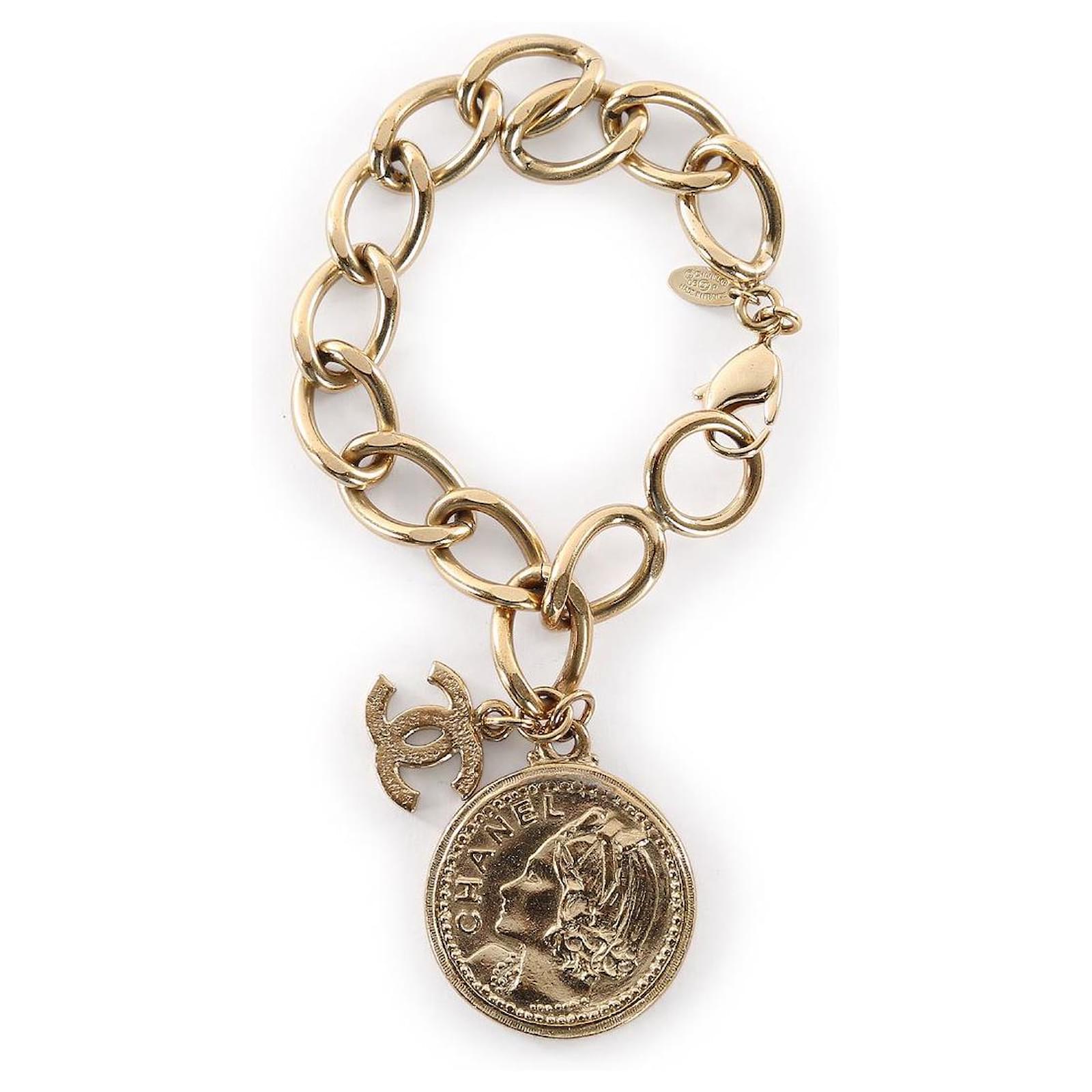 Chanel Pale Gold Tone N°5 CC Medallion Charm Chain Bracelet Golden