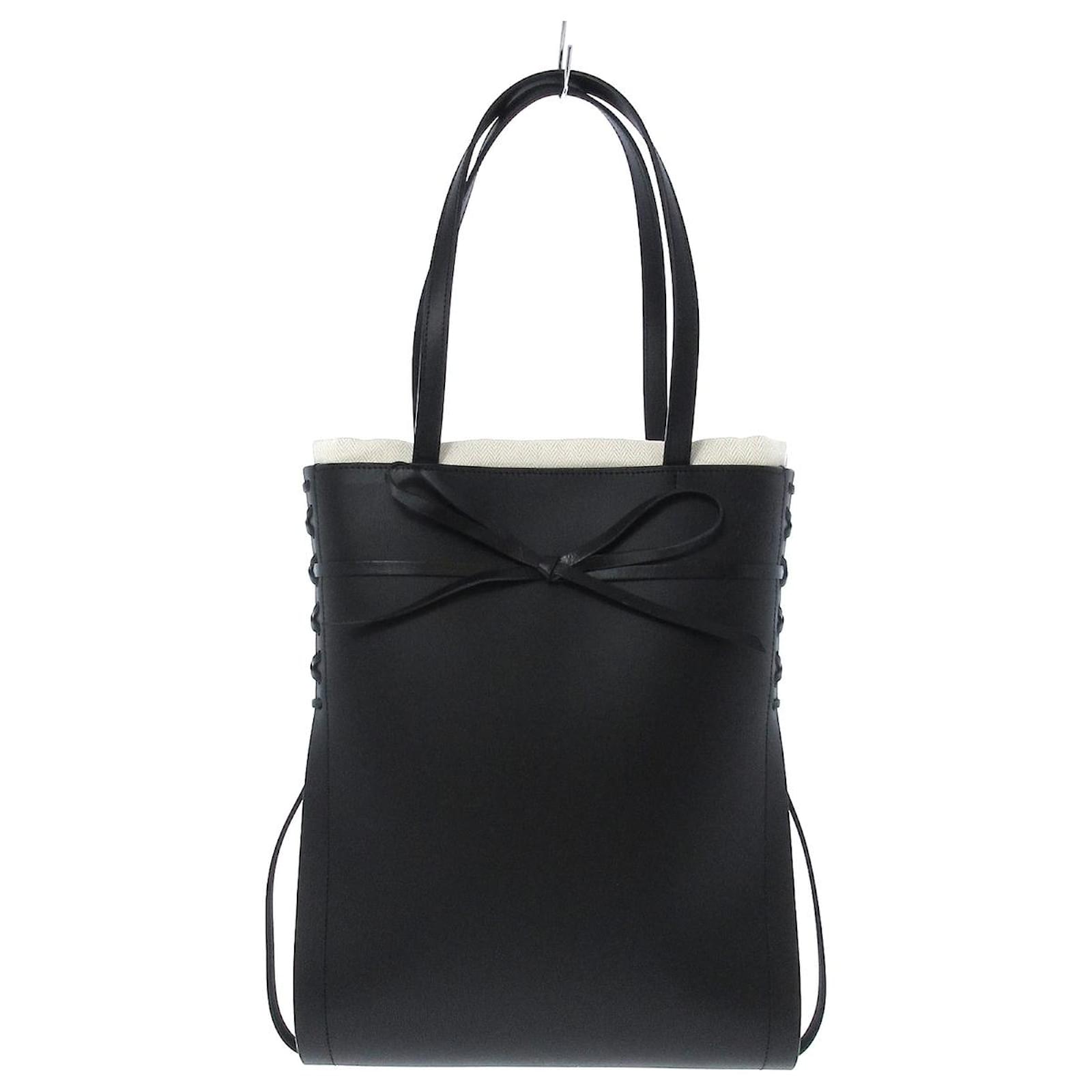 LOEWE Ikebana Black Leather ref.842057 Joli Closet