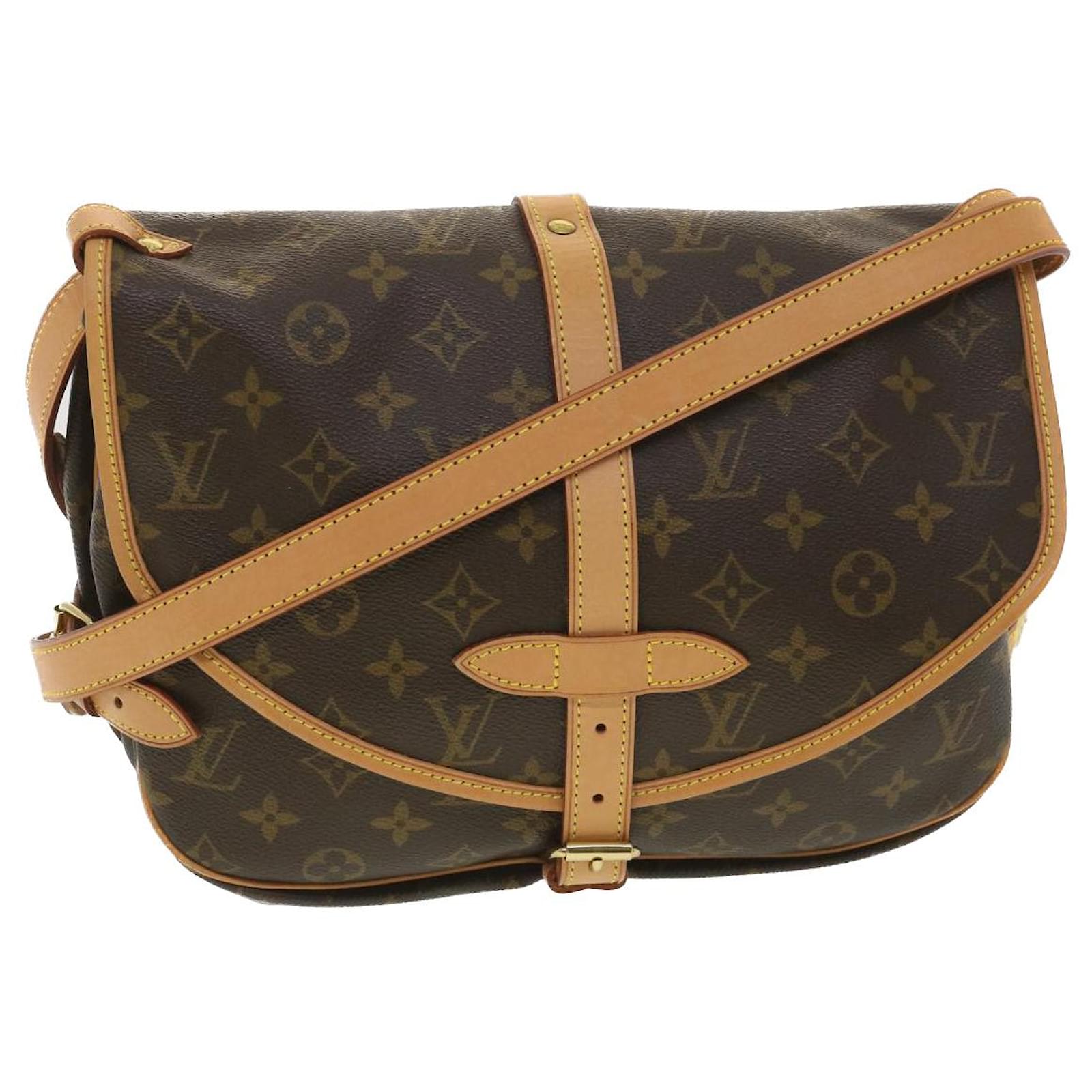 Louis Vuitton Monogram Saumur 30 Shoulder Bag M42256 LV Auth am3974 Cloth  ref.843525 - Joli Closet