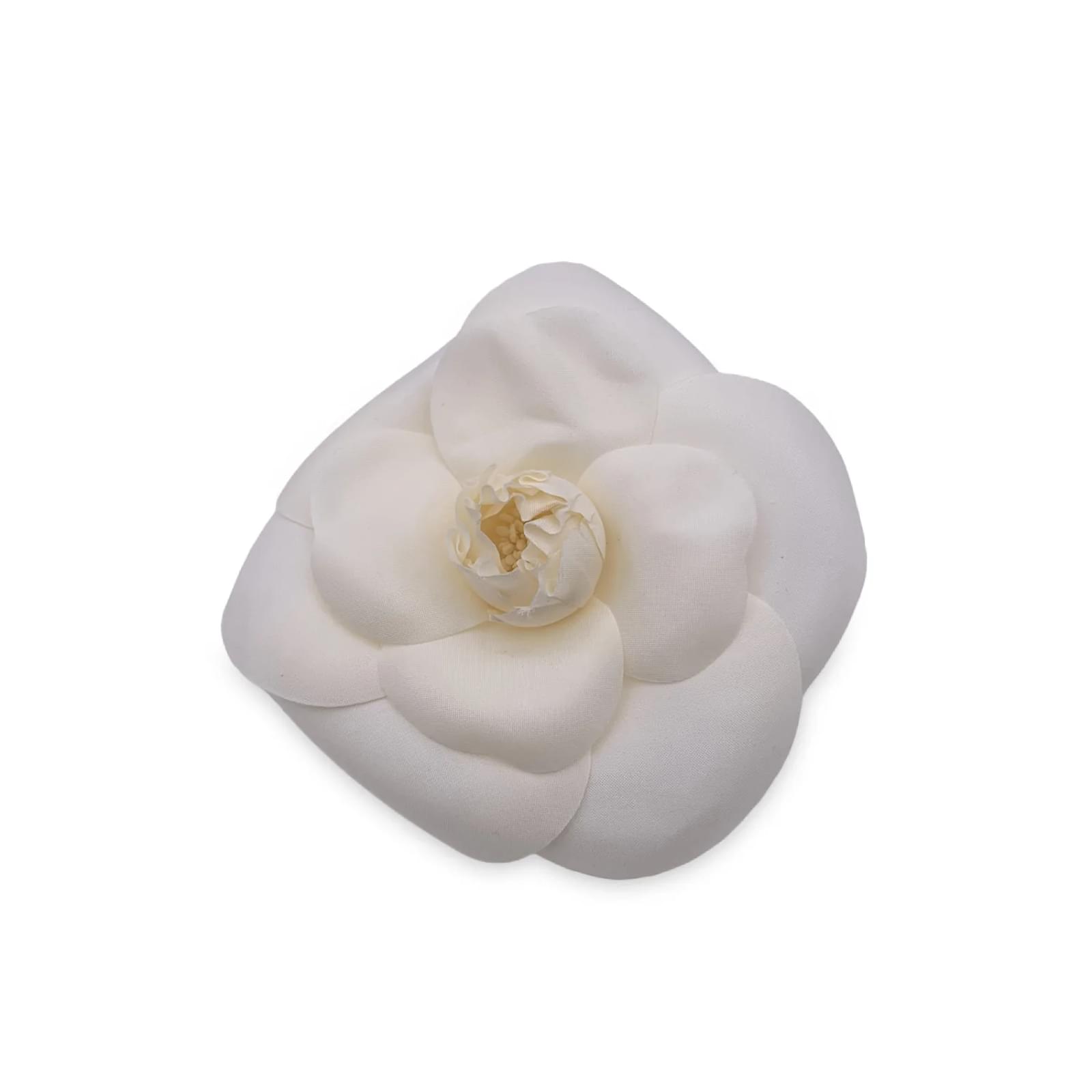 Chanel Vintage White Fabric Camelia Flower Camellia Pin Brooch