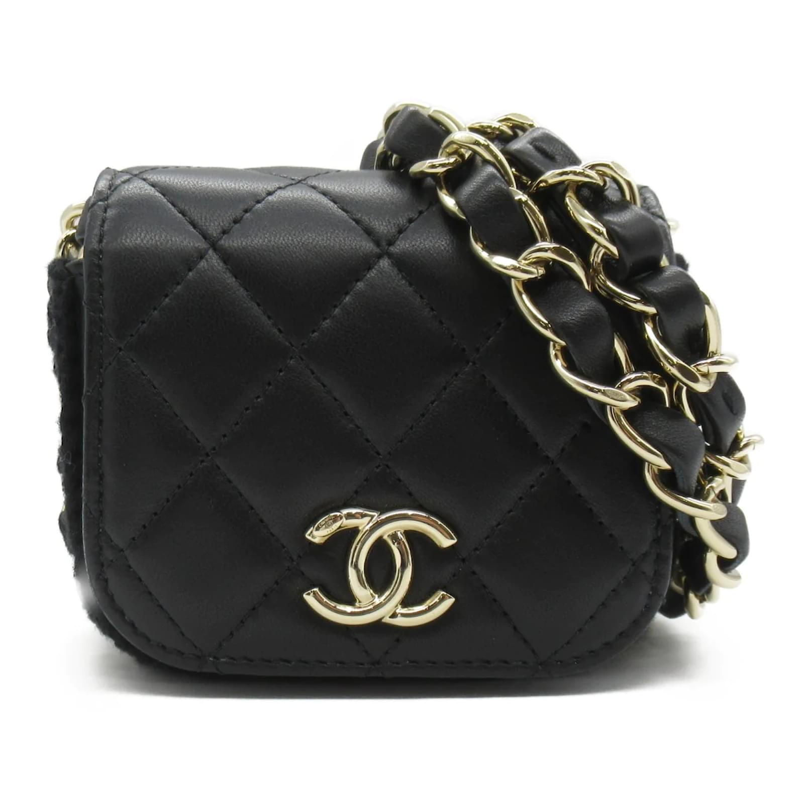 Chanel Matelasse Mini Flap Bag Black Leather Lambskin ref.846592