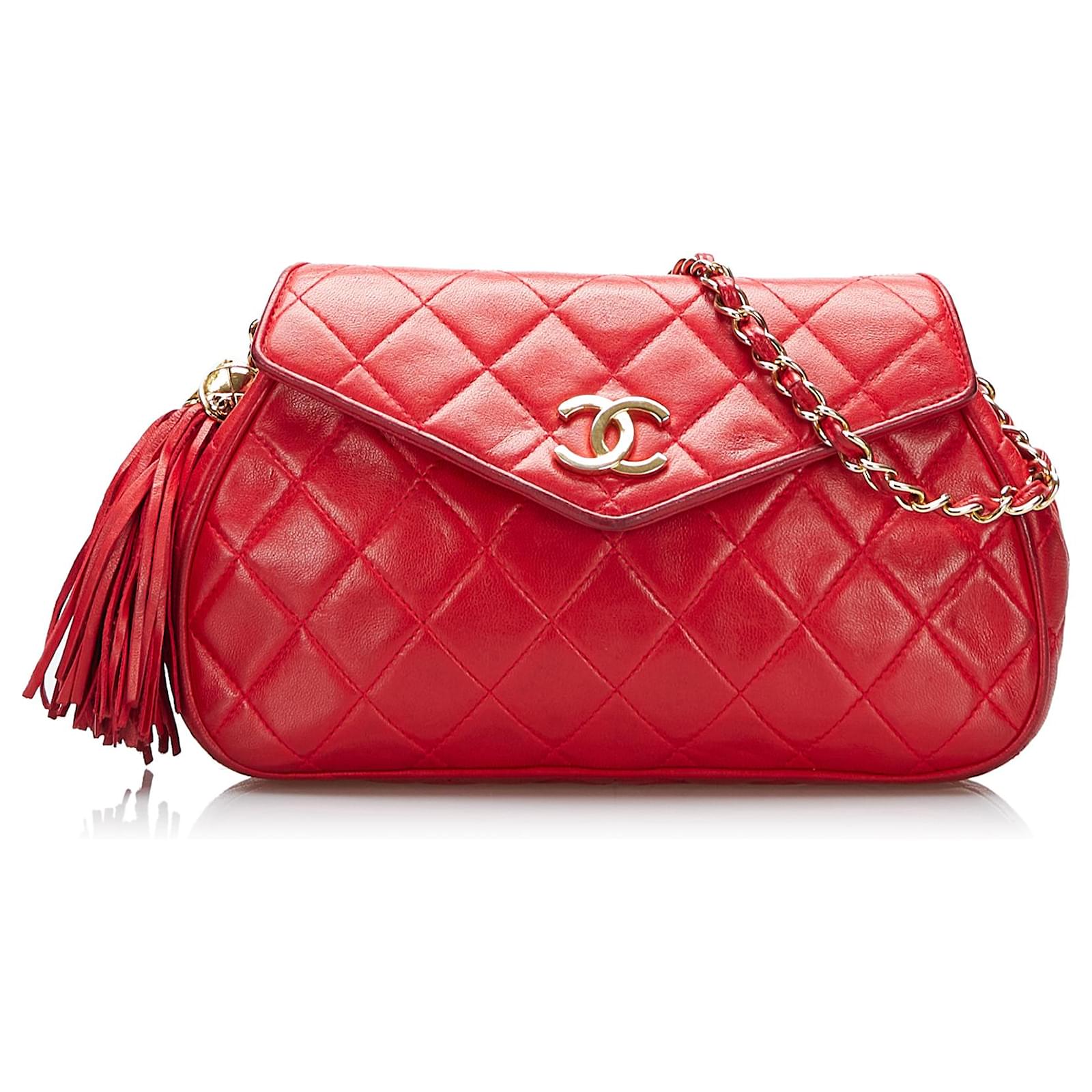 Sac chanel rouge matelassé sale