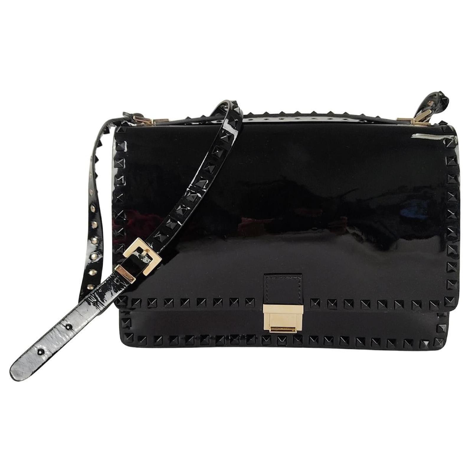 Valentino Rockstud bag in black patent leather ref.850804 Closet