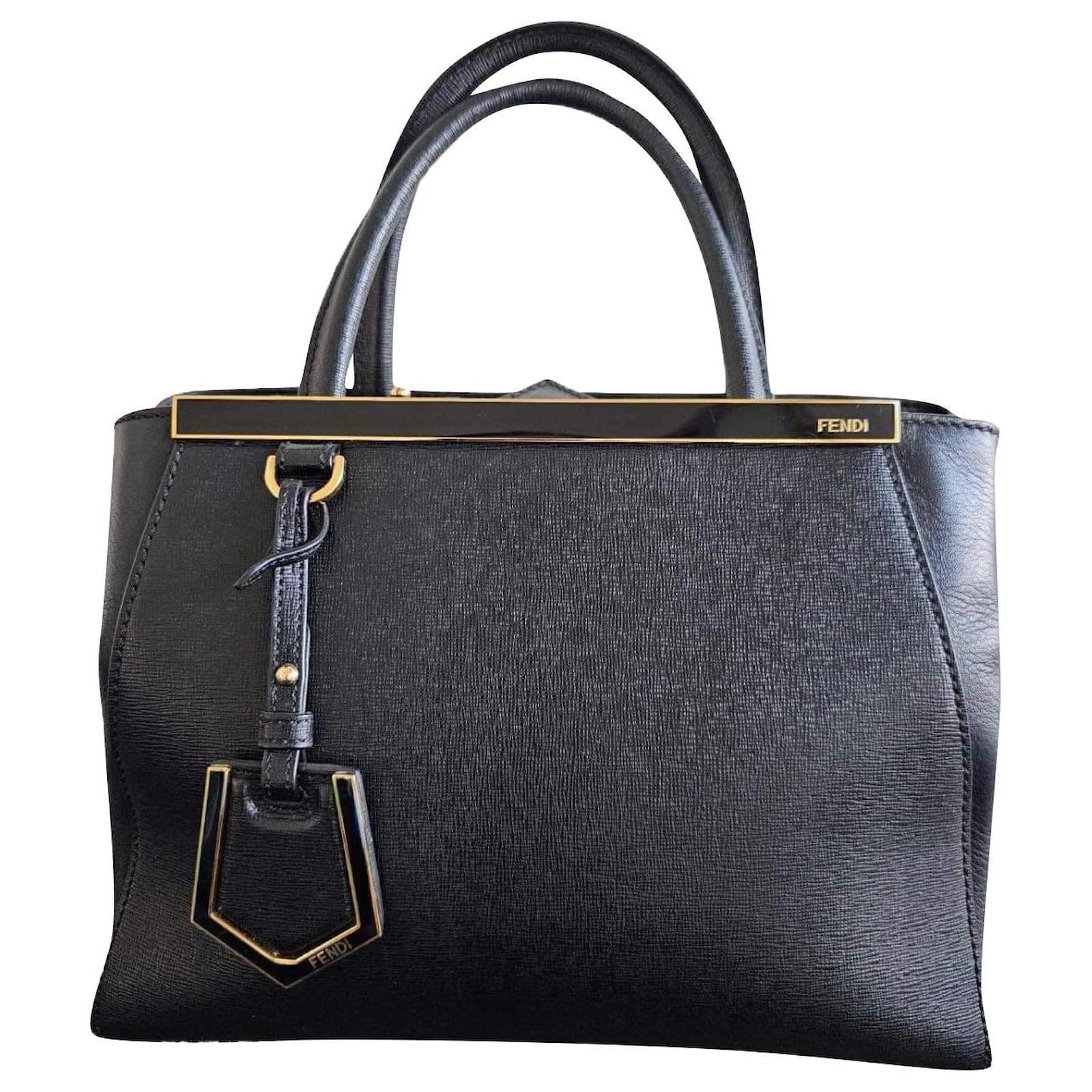 Fendi Handbags Black ref.851585 - Joli Closet