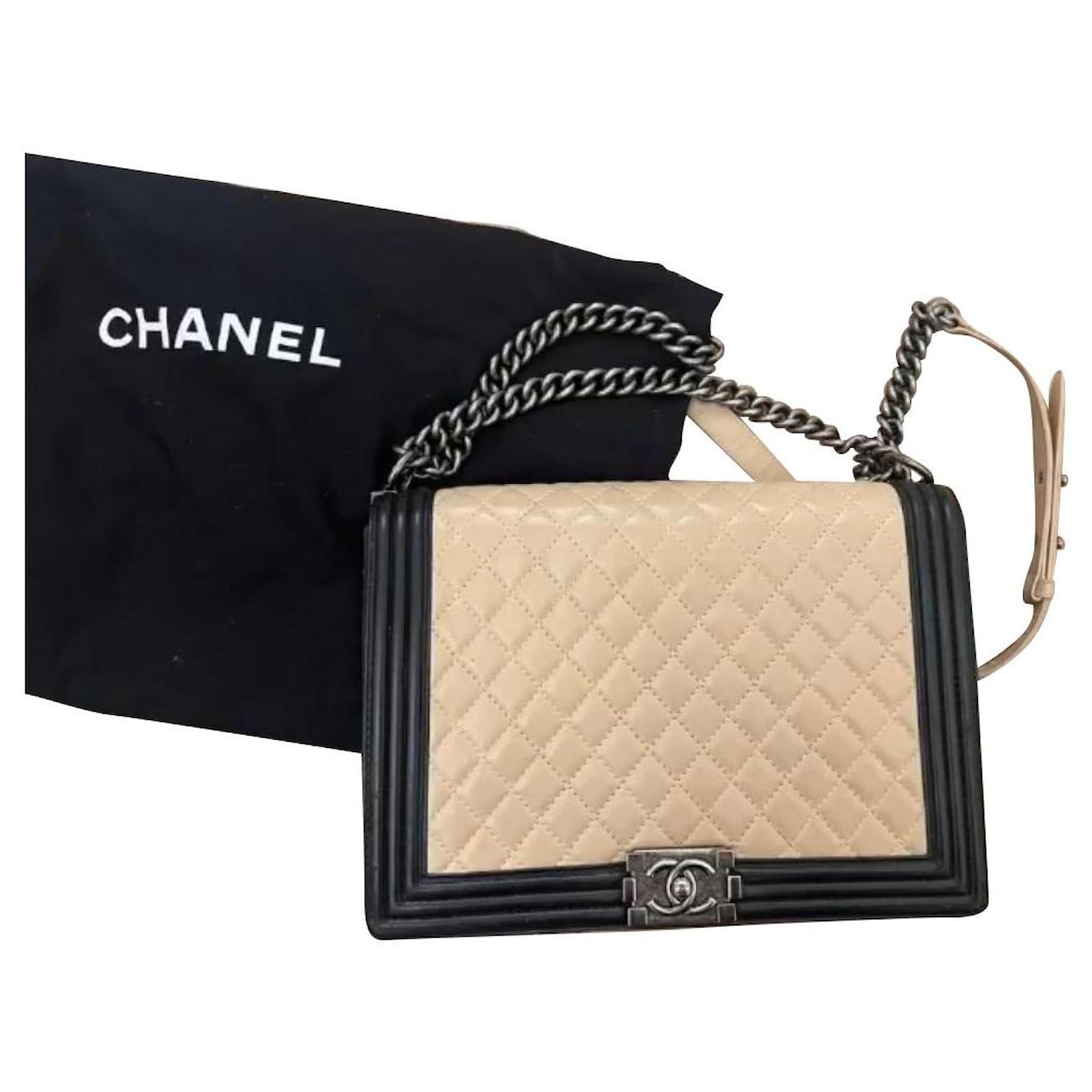 Chanel LARGE BOY SHOULDER BAG Lambskin LEATHER NUDE and BLACK