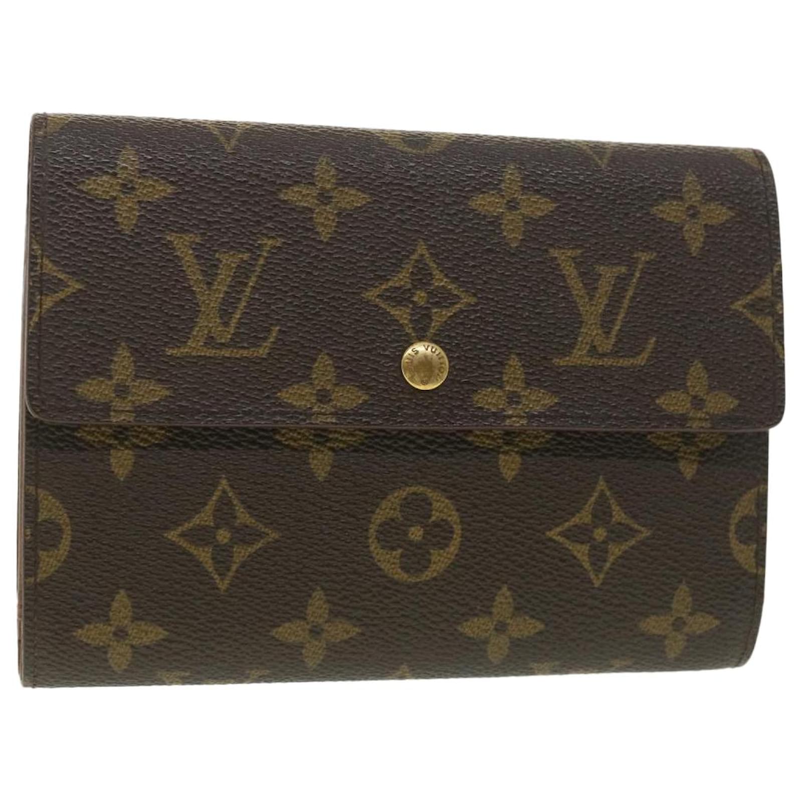 Louis Vuitton Vernis Porte Tresor International Wallet Lavande M91245 Auth 39472