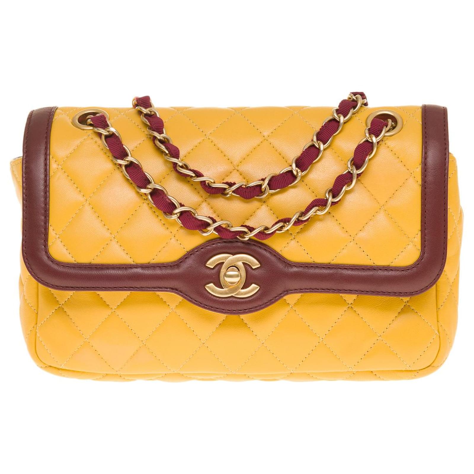 Diana Sac CHANEL Timeless/Classique en Cuir Jaune 100171 ref