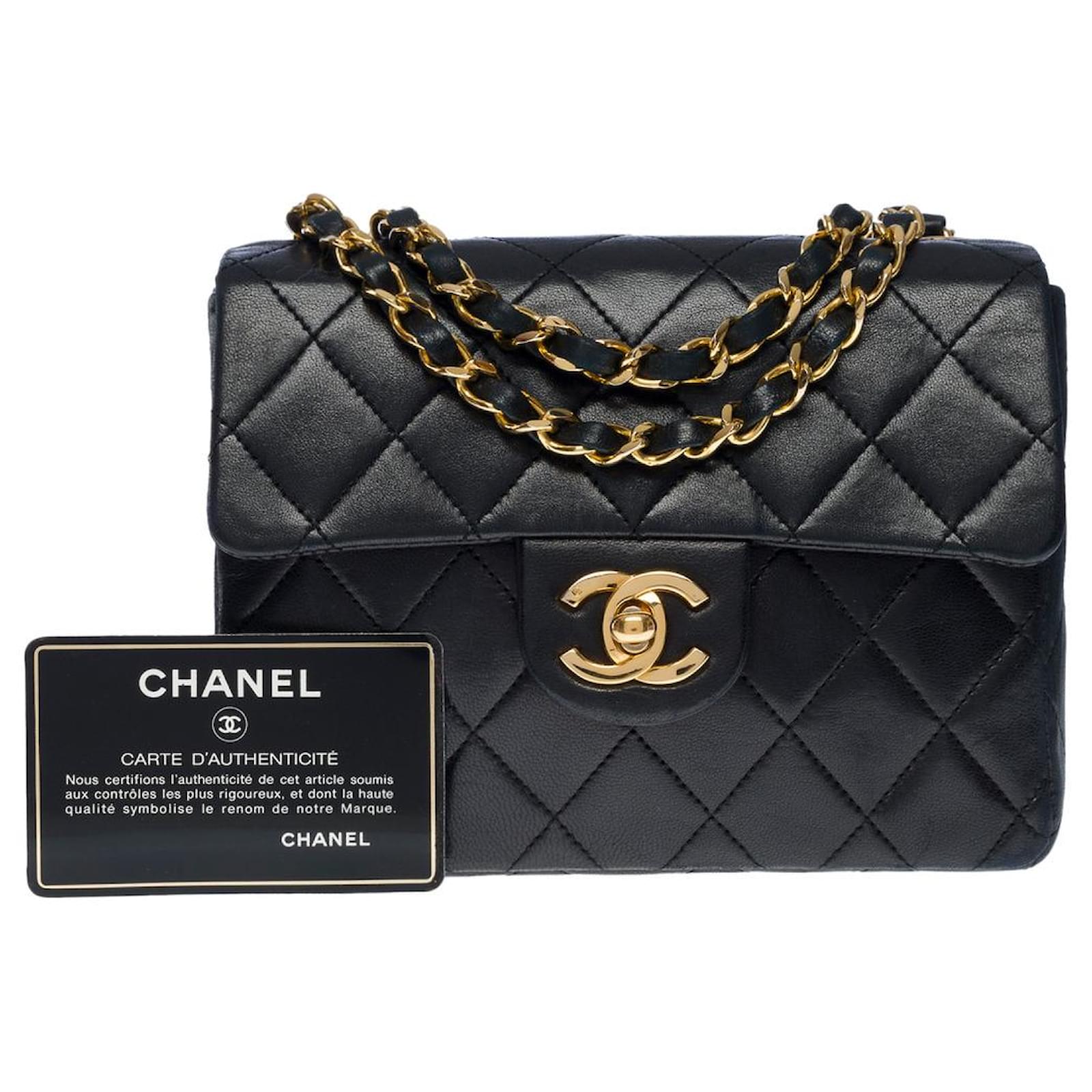 Chanel Zeitlose Umhängetasche Lammleder – l'Étoile de Saint Honoré
