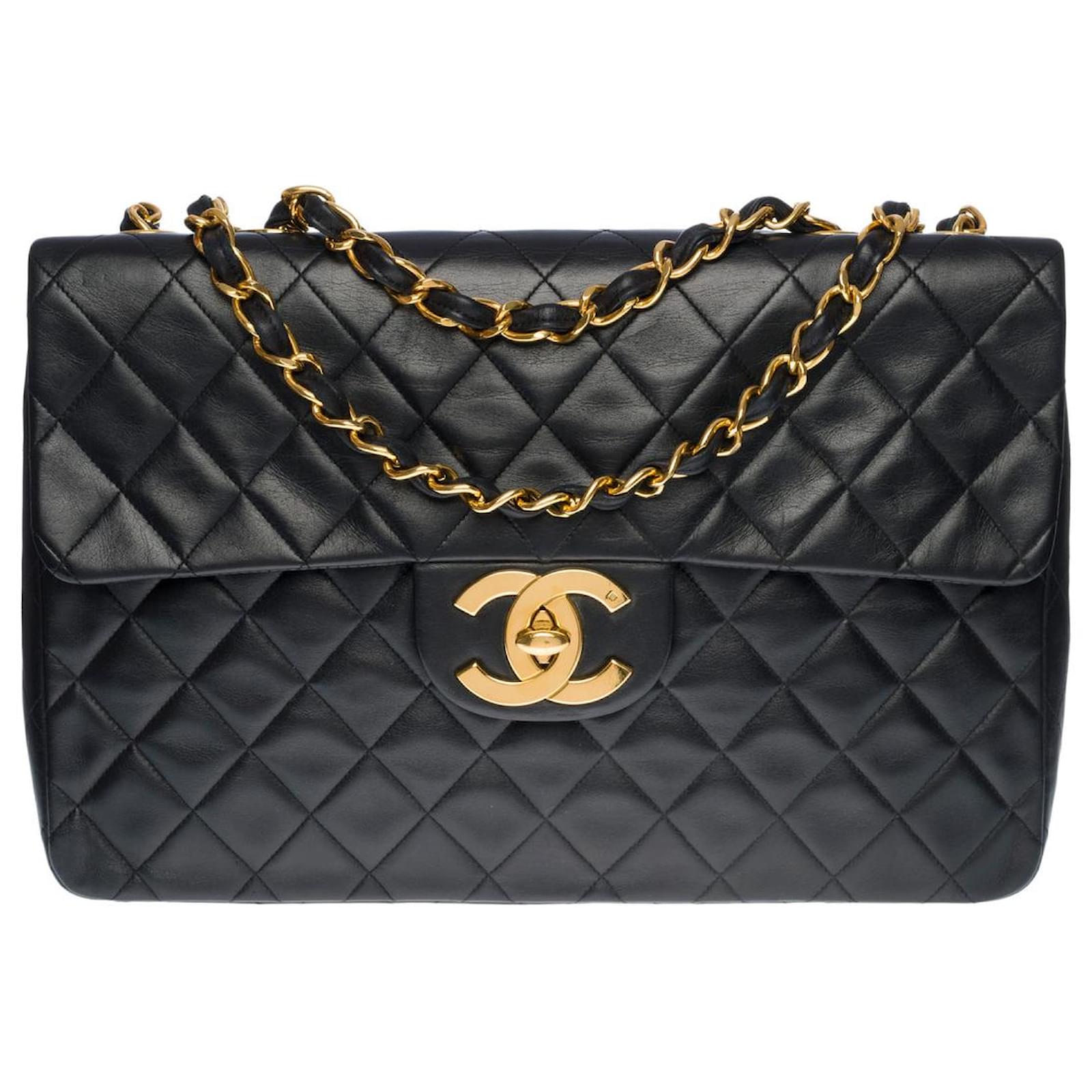 CHANEL TIMELESS MAXI JUMBO FLAP BAG CROSSBODY BAG IN BLACK QUILTED LEATHER100298 ref.855389