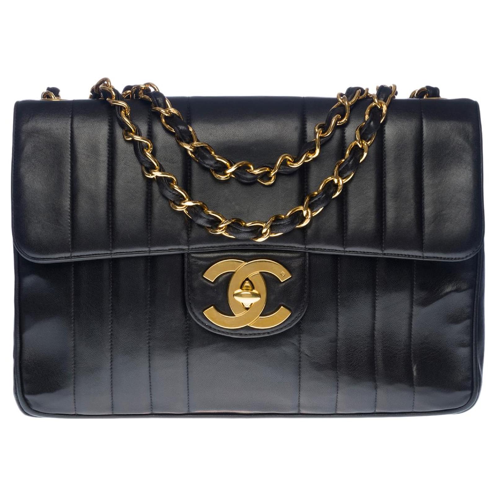 Handbags Chanel Sac Chanel Timeless/Classic Black Leather - 100515