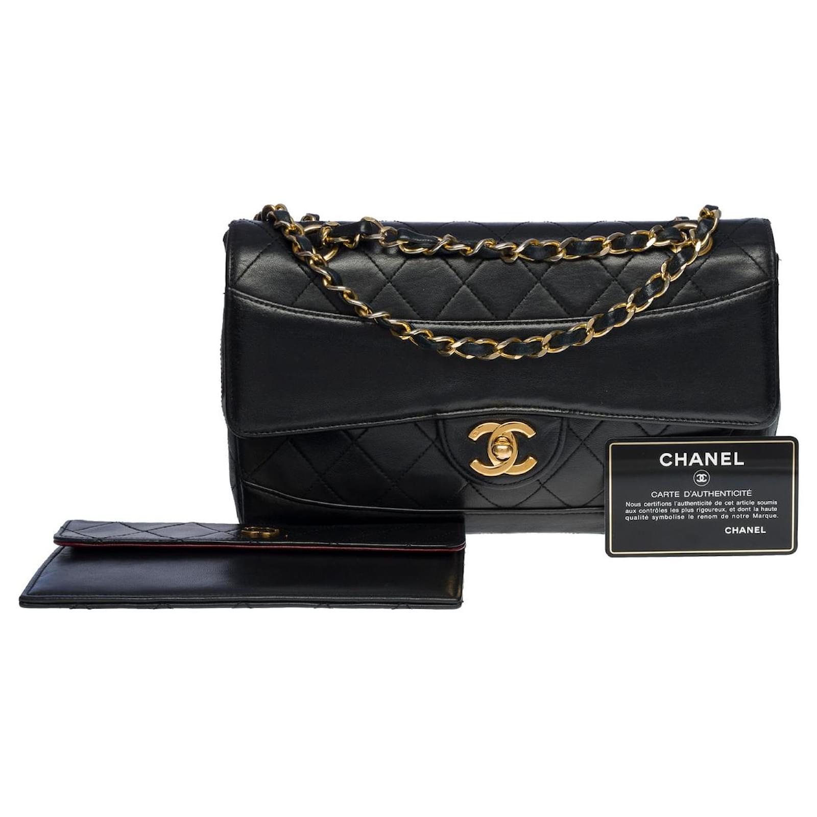 Chanel Timeless shoulder bag/Classic 23 CM FLAP BAG IN BLACK PARTIALLY  QUILTED LAMB LEATHER WITH MATCHING POUCH -100872 ref.855456 - Joli Closet