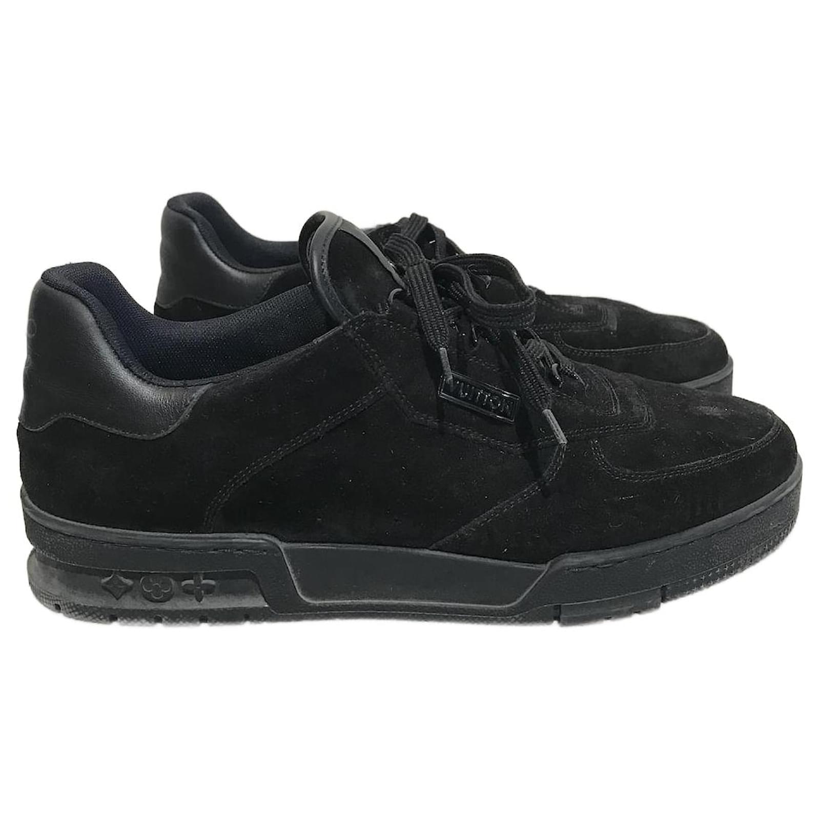 Lv trainer low trainers Louis Vuitton Black size 6 US in Suede