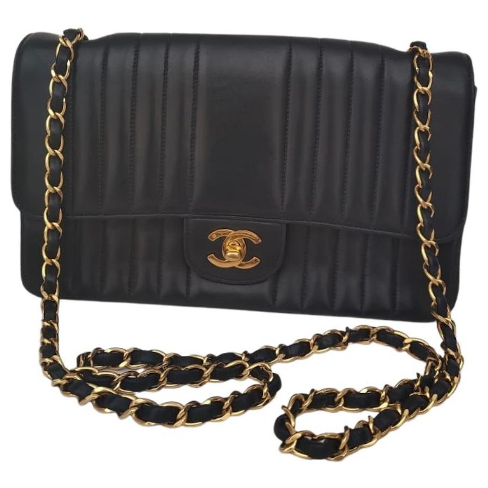 chanel jumbo quilted bag