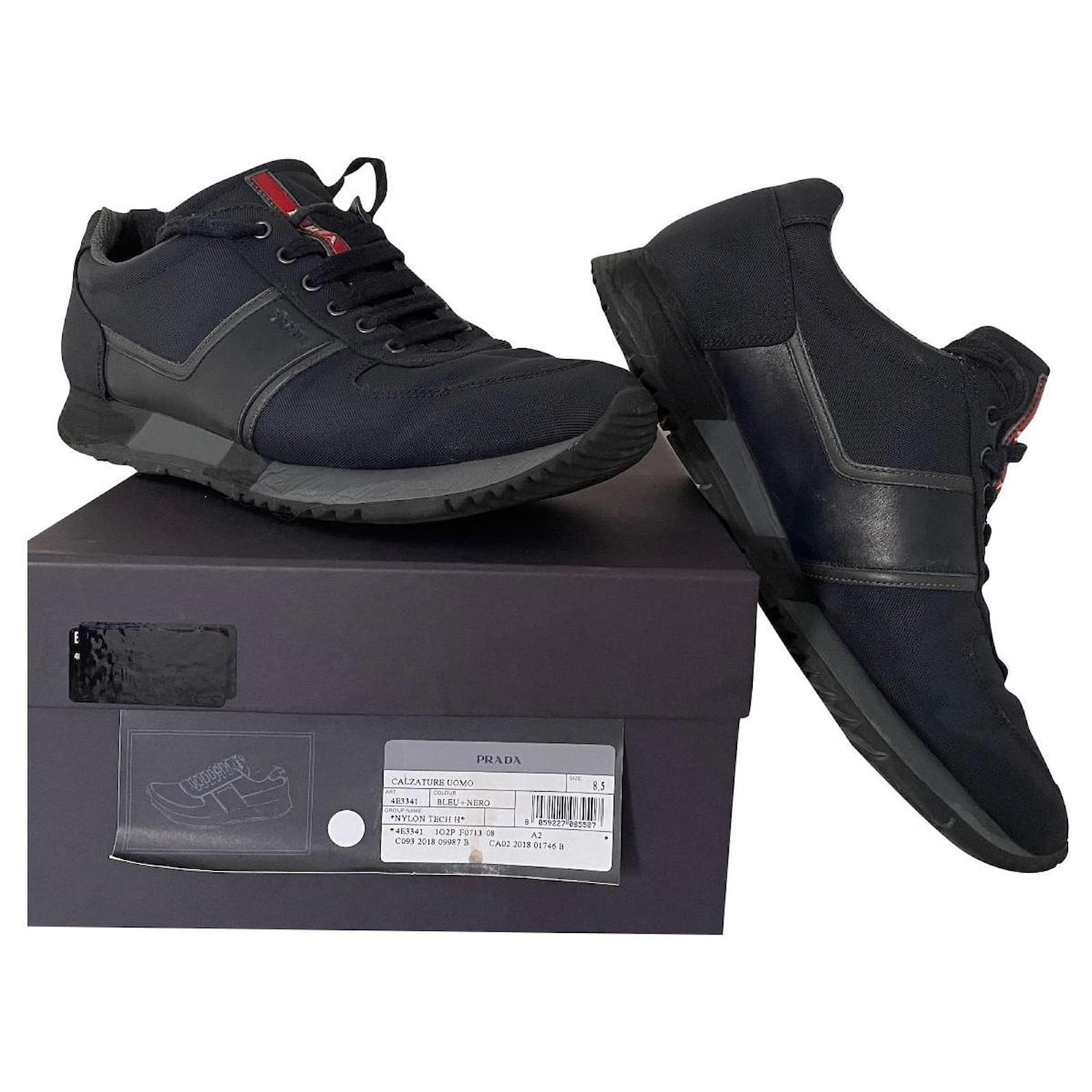 Prada sneakers navy blue ref.862067 - Joli Closet