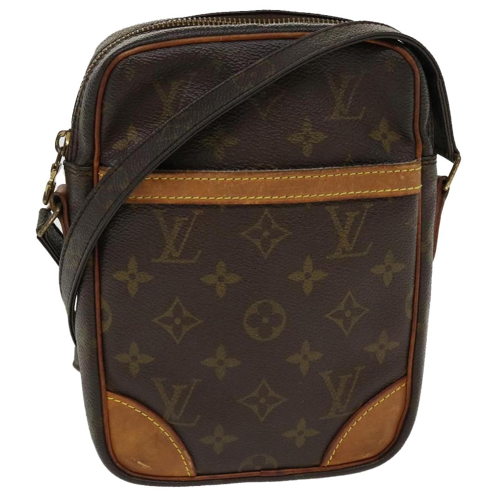 Auth Louis Vuitton Monogram Danube M45266 Women's Shoulder Bag
