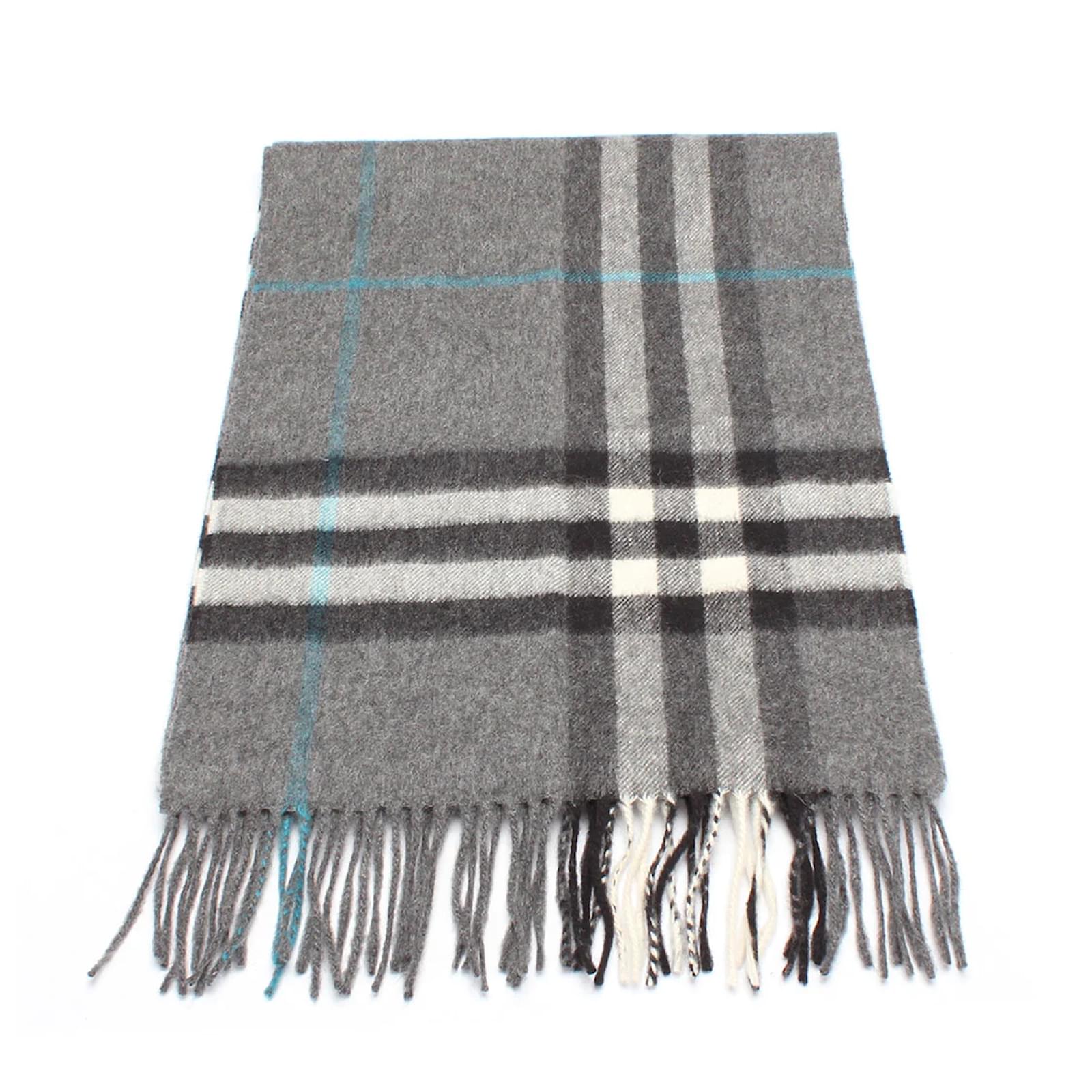 Kalinga Ashok Monogram Cashmere Scarf Kalinga Ashok Burberry Coat