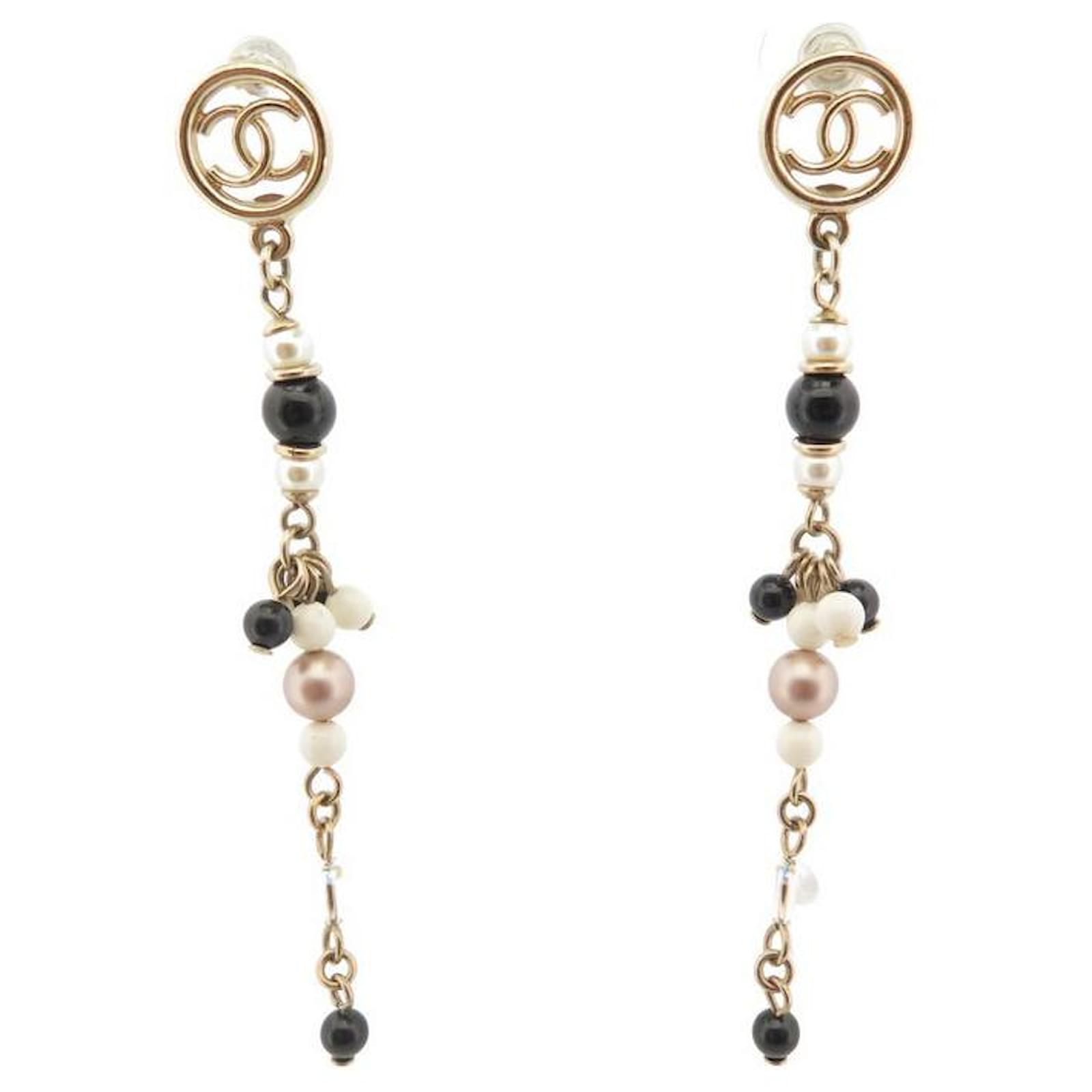Hoop earrings - Metal, glass pearls & strass, gold, pearly white, black &  crystal — Fashion | CHANEL