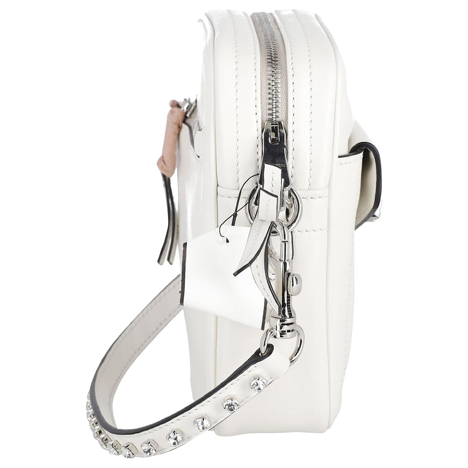 ☆良品・白タグ付☆Miu Miu MADRAS カメラ ショルダーバッグ miumiu バッグ ショルダー」の人気商品一覧 | 安い商品を通販サイト