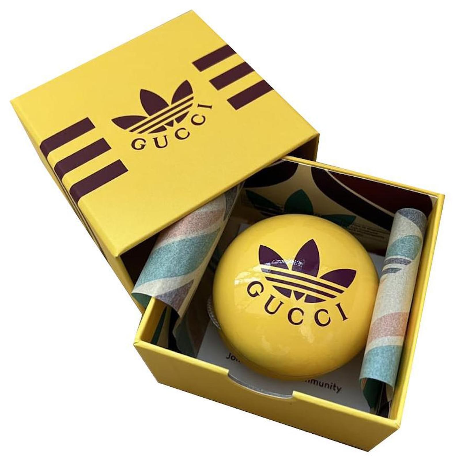Limited Edition GUCCI x ADIDAS yo-yo for VVIP ref.871843 - Joli Closet
