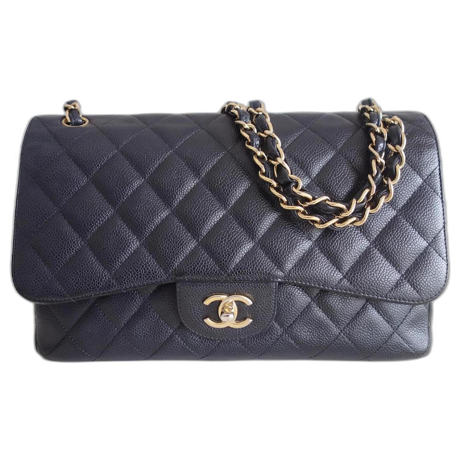 Timeless GM CLASSIC CHANEL BAG Black Leather ref.873396 - Joli Closet