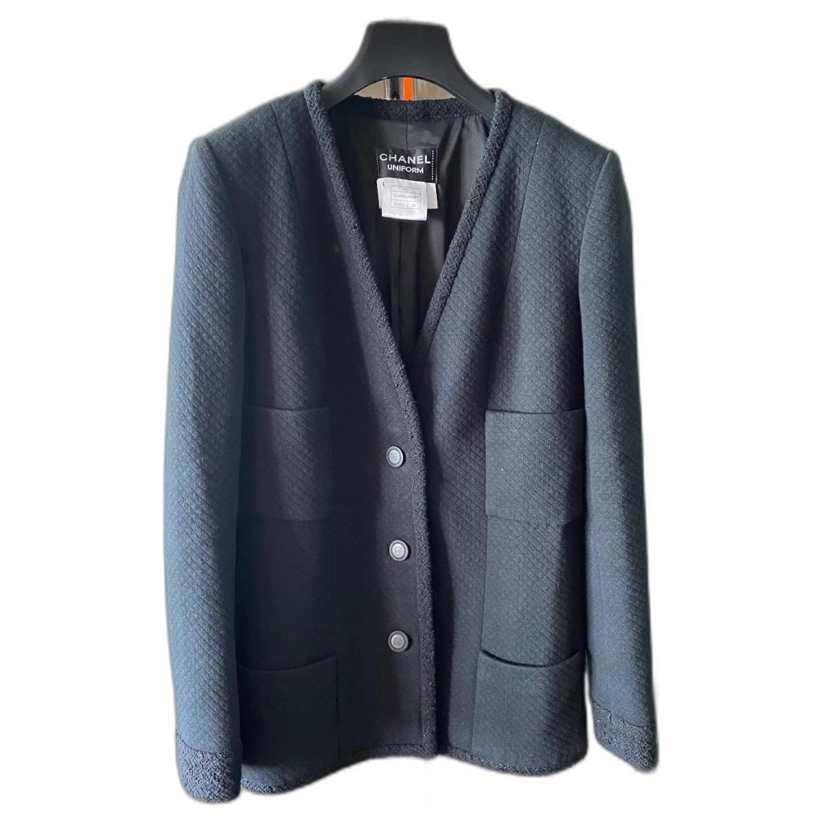 CHANEL UNIFORM　シャネルユニフォームフーデットジャケット　黒 Chanel uniform jacket Black Cotton ref.JC873985 (Sold) - Joli Closet