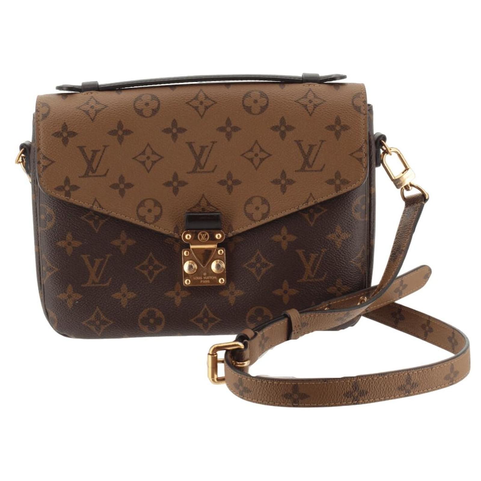 Louis Vuitton shoulder strap Brown Leather ref.875678 - Joli Closet