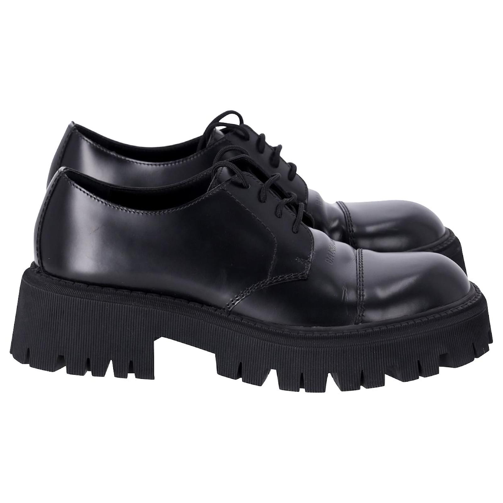 Balenciaga Tractor 60 Lace-Up Derby Shoes in Black Leather ref
