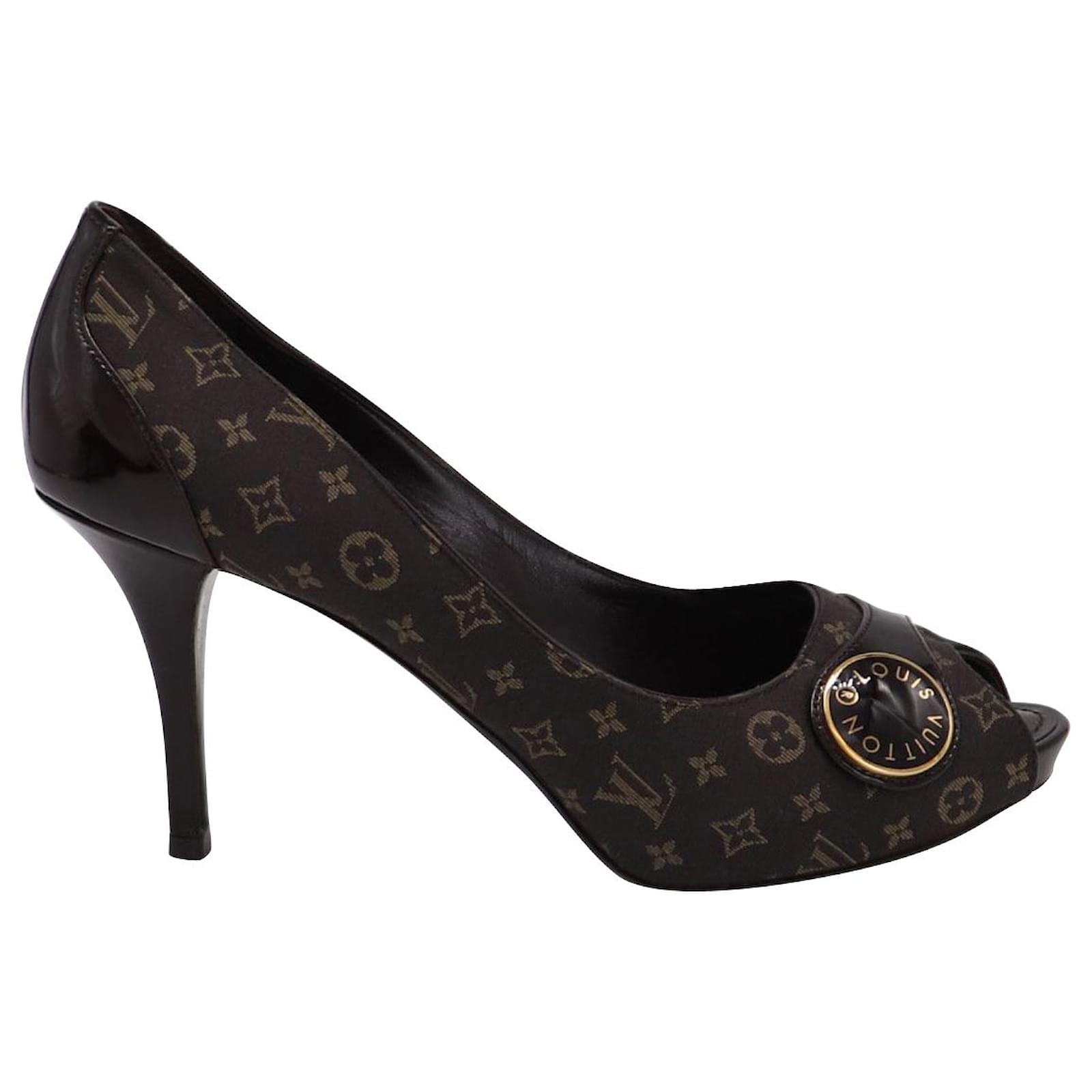 Heels with open toe with Louis Vuitton monogram Brown Satin ref