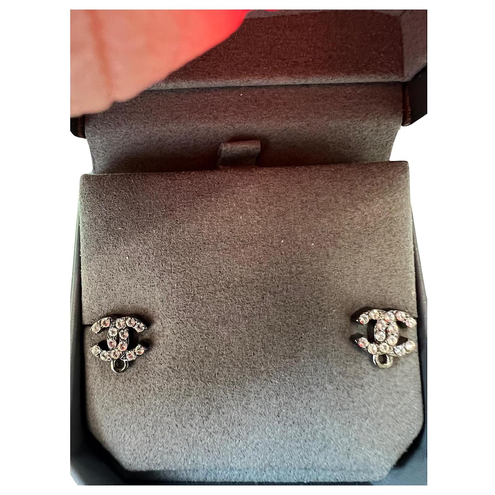 Coco Crush Chanel CC earrings Black Metal ref.881252 - Joli Closet