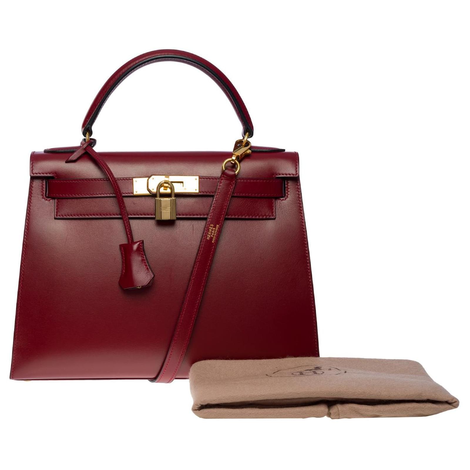 Hermès KELLY HANDBAG 28 saddler shoulder strap in red box h-101168 Leather  ref.883050 - Joli Closet