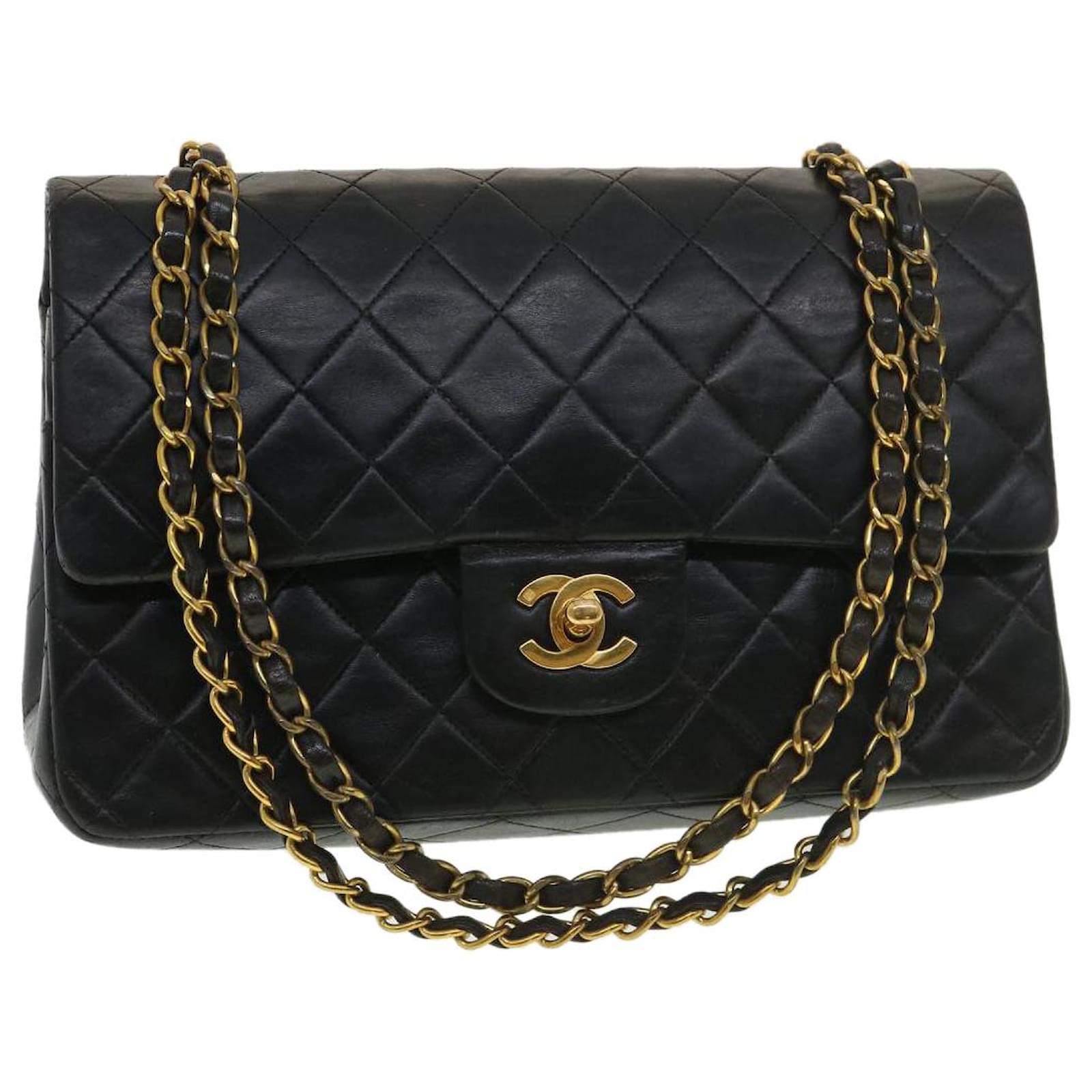 Chanel Classic Flap Black Leather ref.884448 - Joli Closet