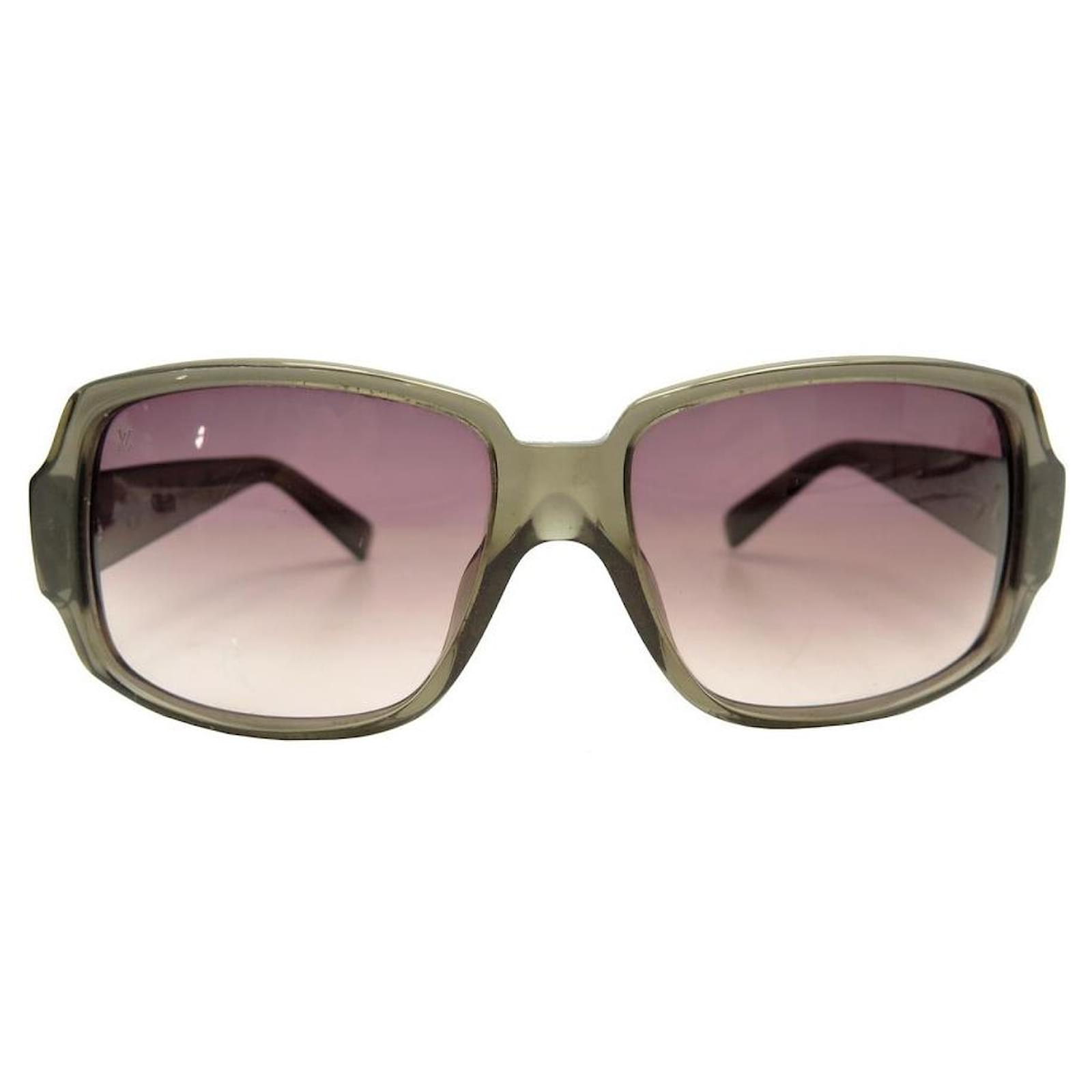 Louis Vuitton Cyclone Sunglasses Beige for Women