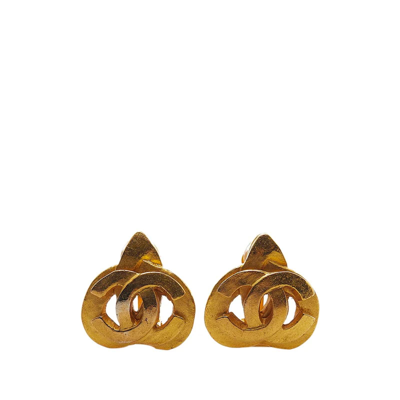 1995 CC heart earrings