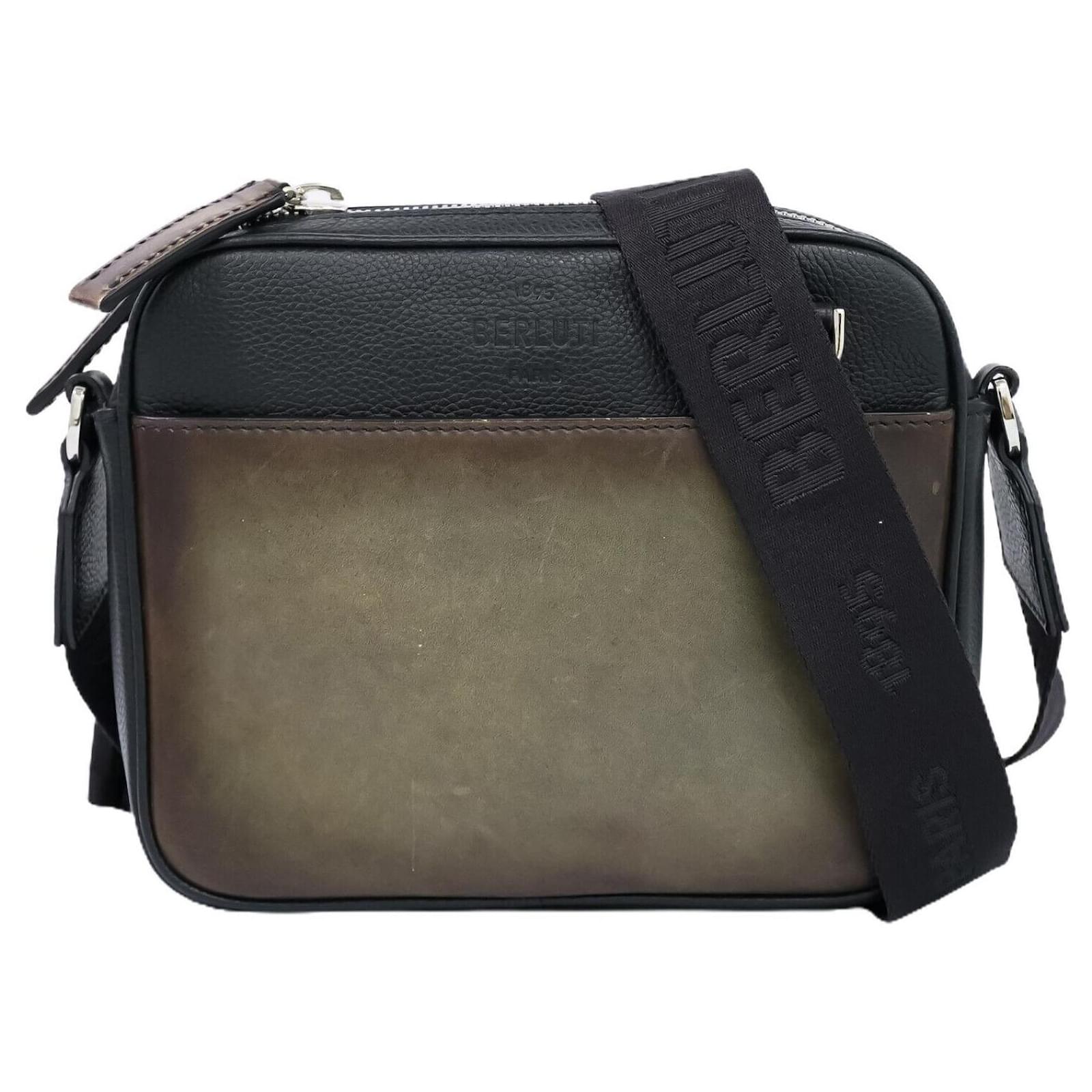 berluti Cuir Noir ref.890938 - Joli Closet