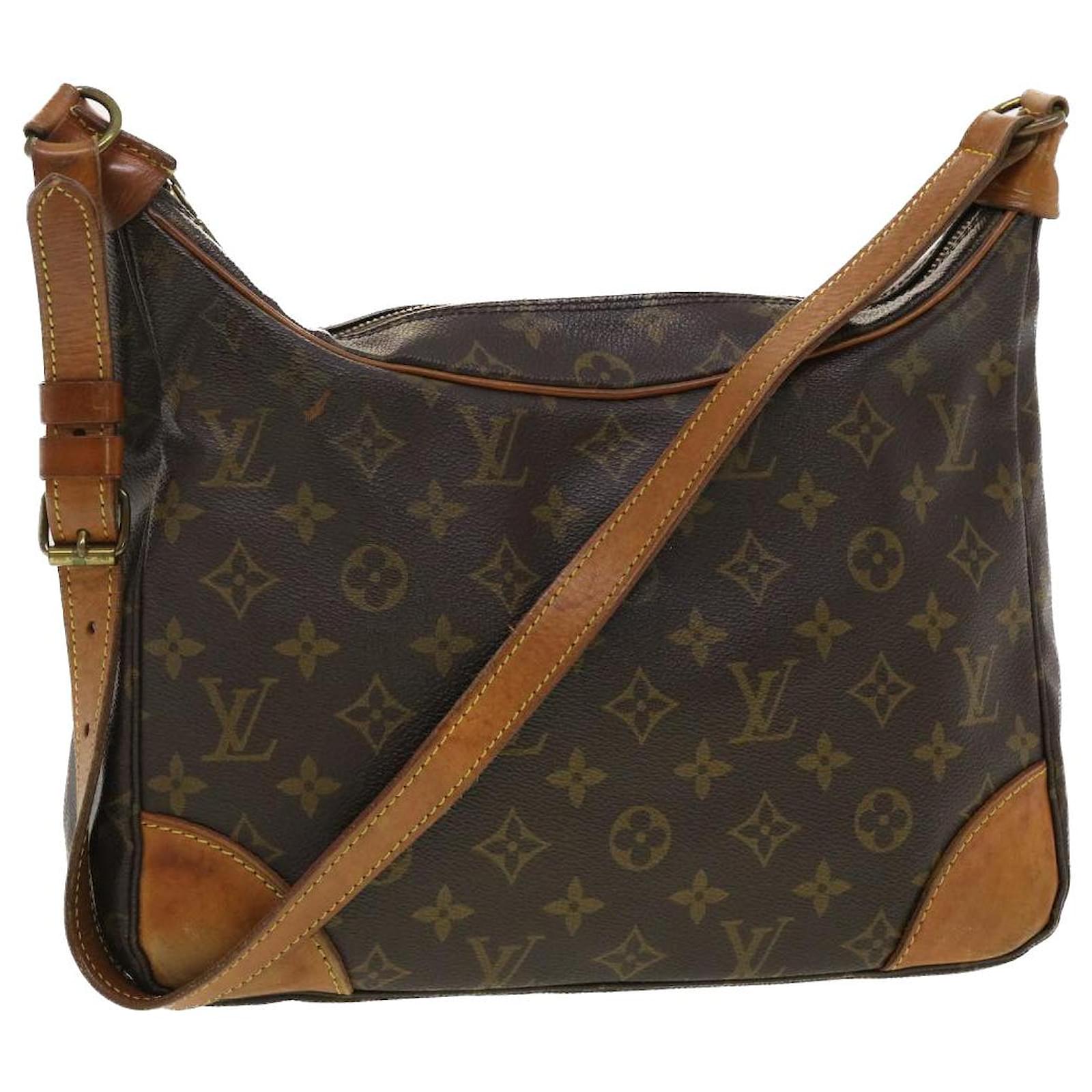 Louis Vuitton Monogram Canvas Boulogne 30 Shoulder Bag