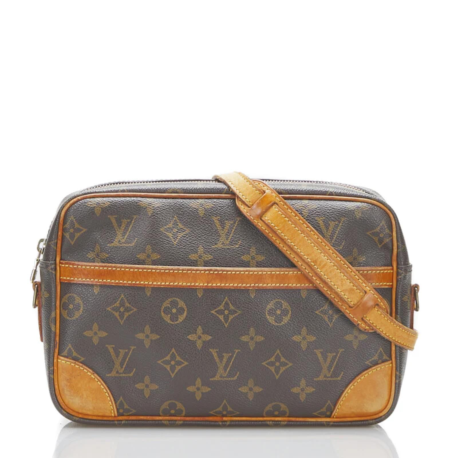 Louis Vuitton Monogram Trocadero 27 M51276 Brown Cloth ref.891659 - Joli  Closet