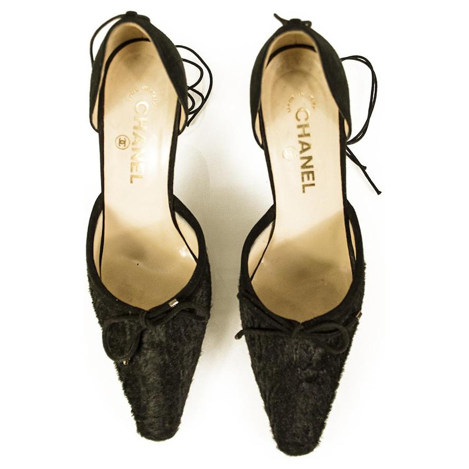 CHANEL 20A Satin Pearl Embellished CC Logo Heels Pumps Shoes Black 1400   eBay