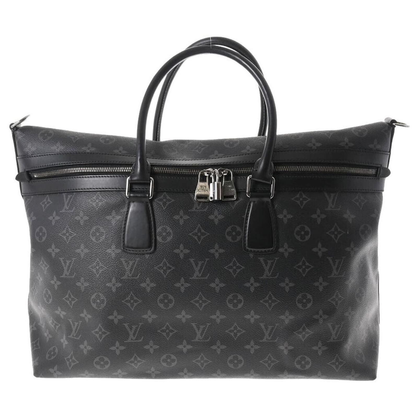 Louis Vuitton Apollo Supreme Black Cloth ref.893253 - Joli Closet