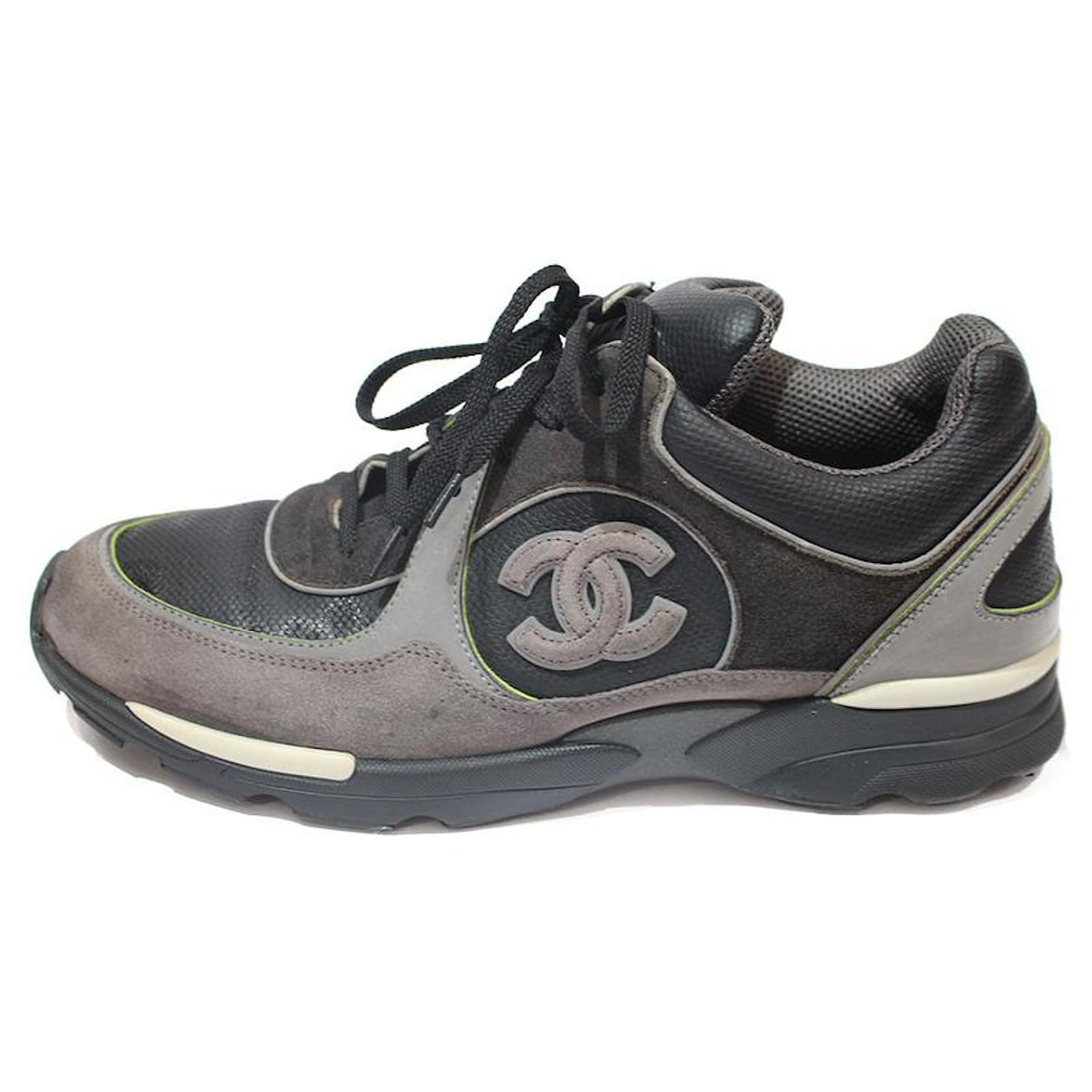 Chanel Sneakers Black Grey Leather ref.894213 - Joli Closet