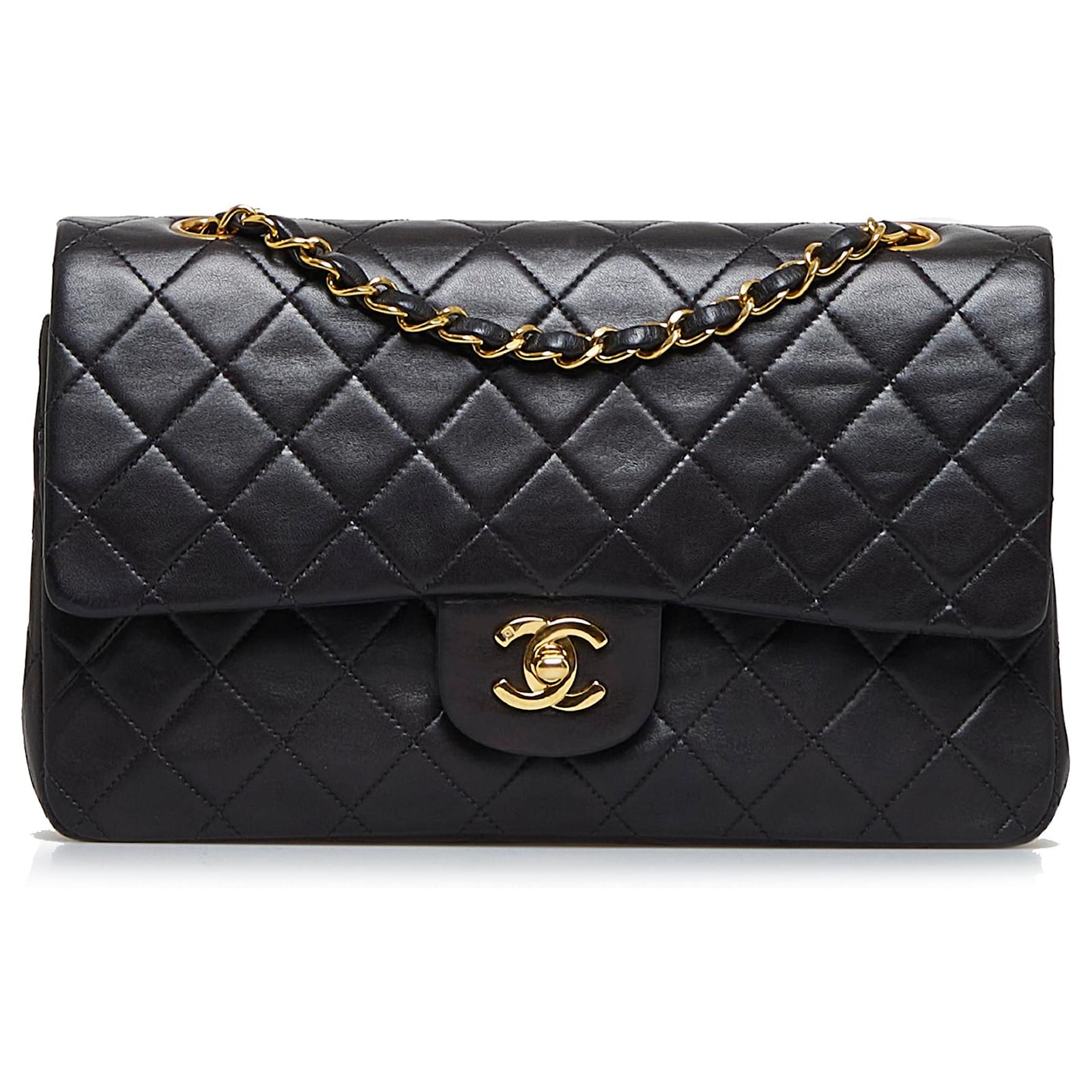 Chanel Black Medium Classic Lambskin Double Flap Leather ref.895443 - Joli  Closet