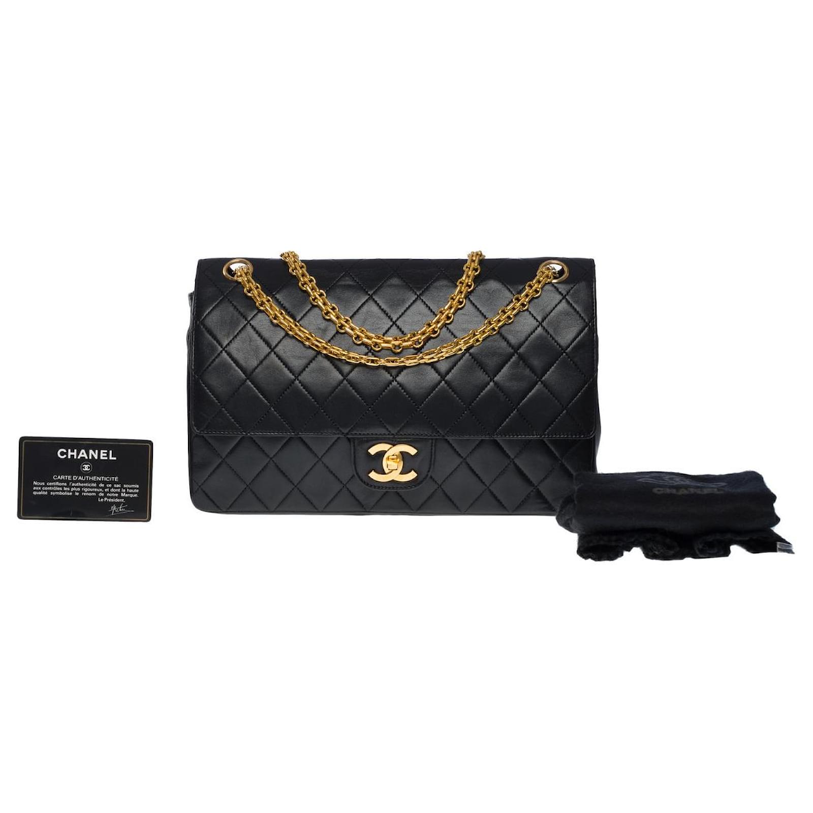 Mademoiselle Chanel TIMELESS CROSSBODY BAG/classic black leather - 101209  ref.897840 - Joli Closet