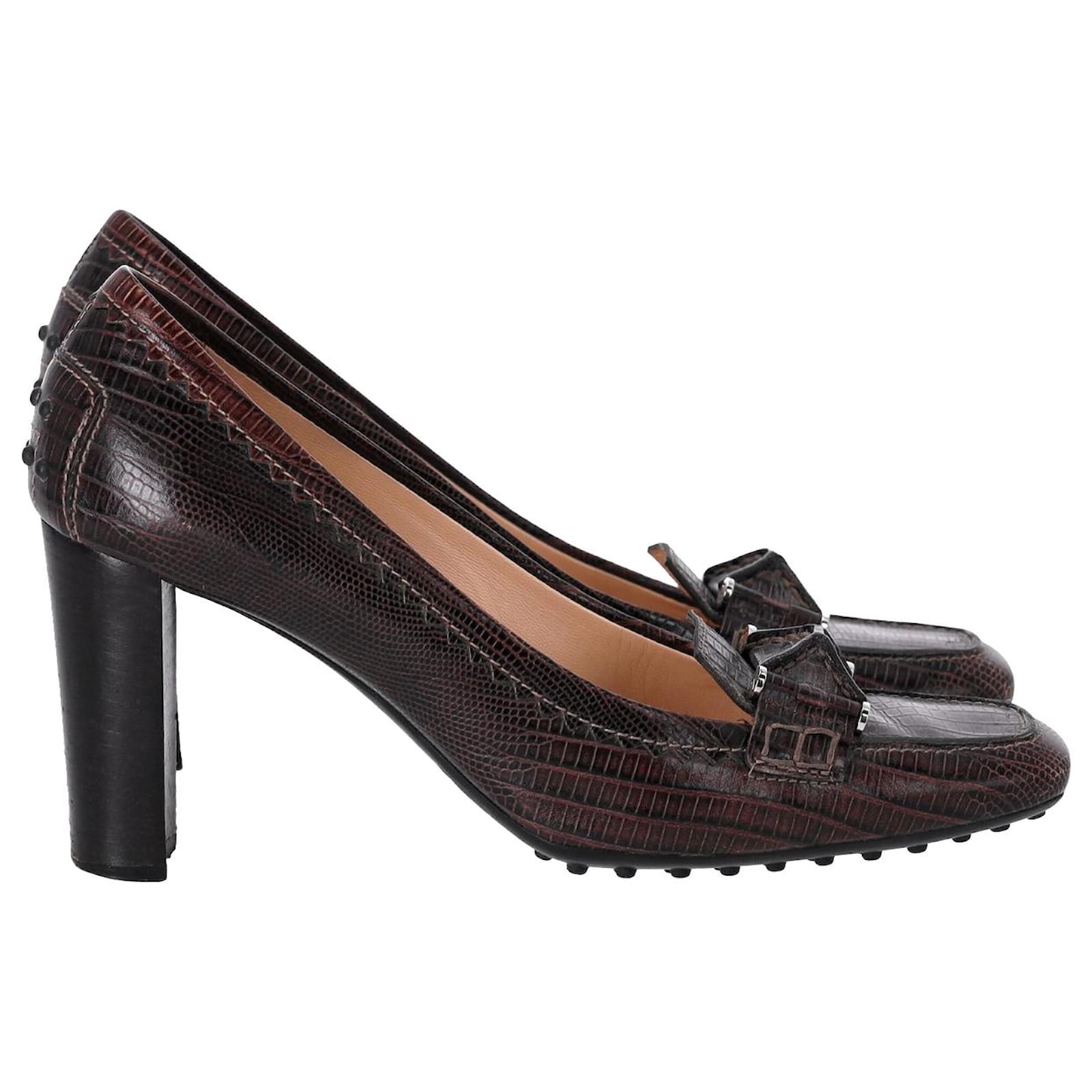 Tods square discount toe pump