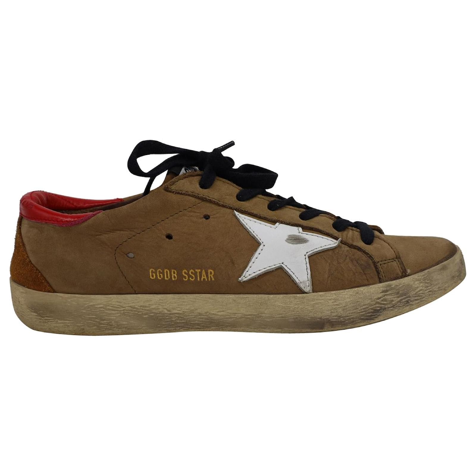 Sneakers Golden Goose Superstar Distressed in camoscio marrone