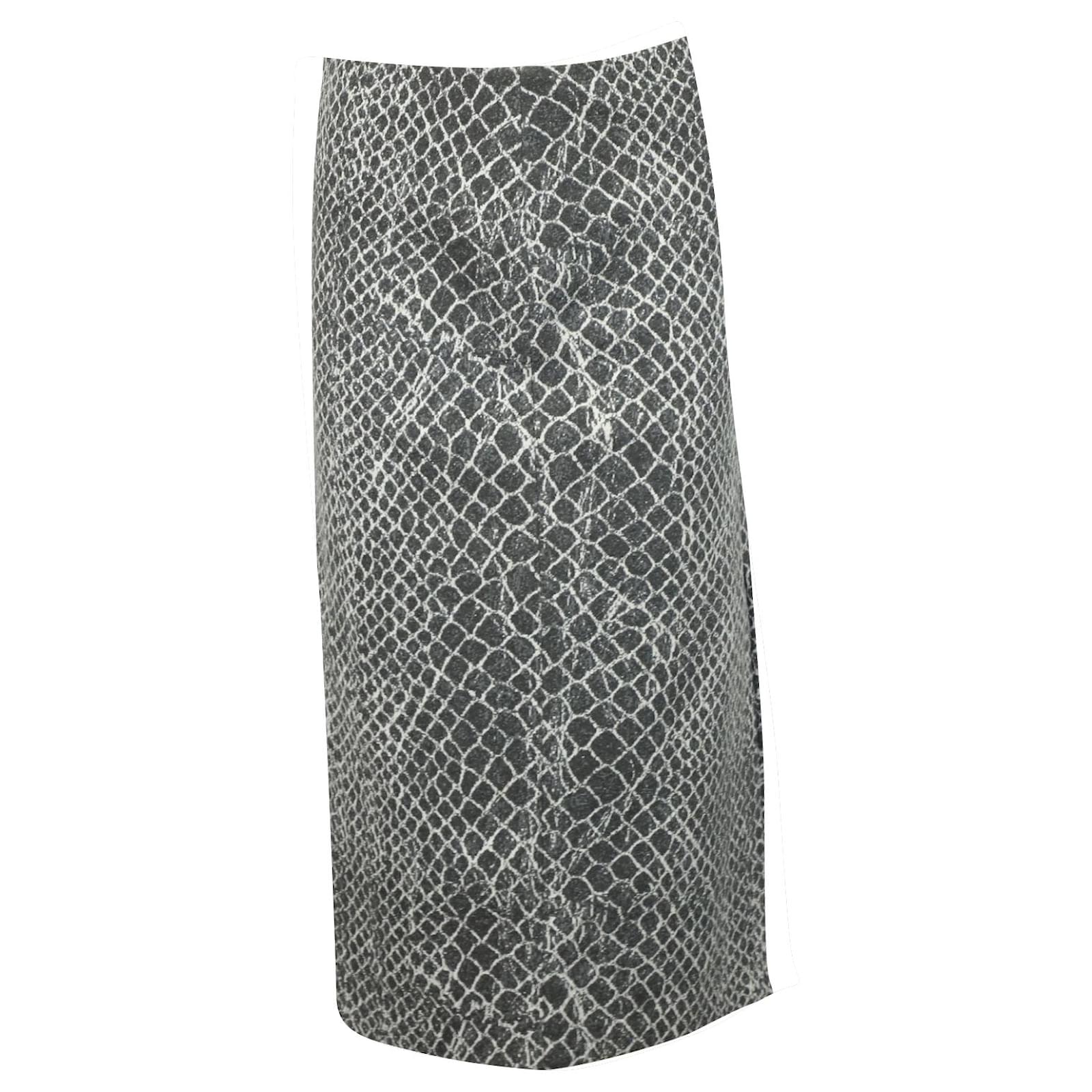 Alice and olivia shop snake print skirt