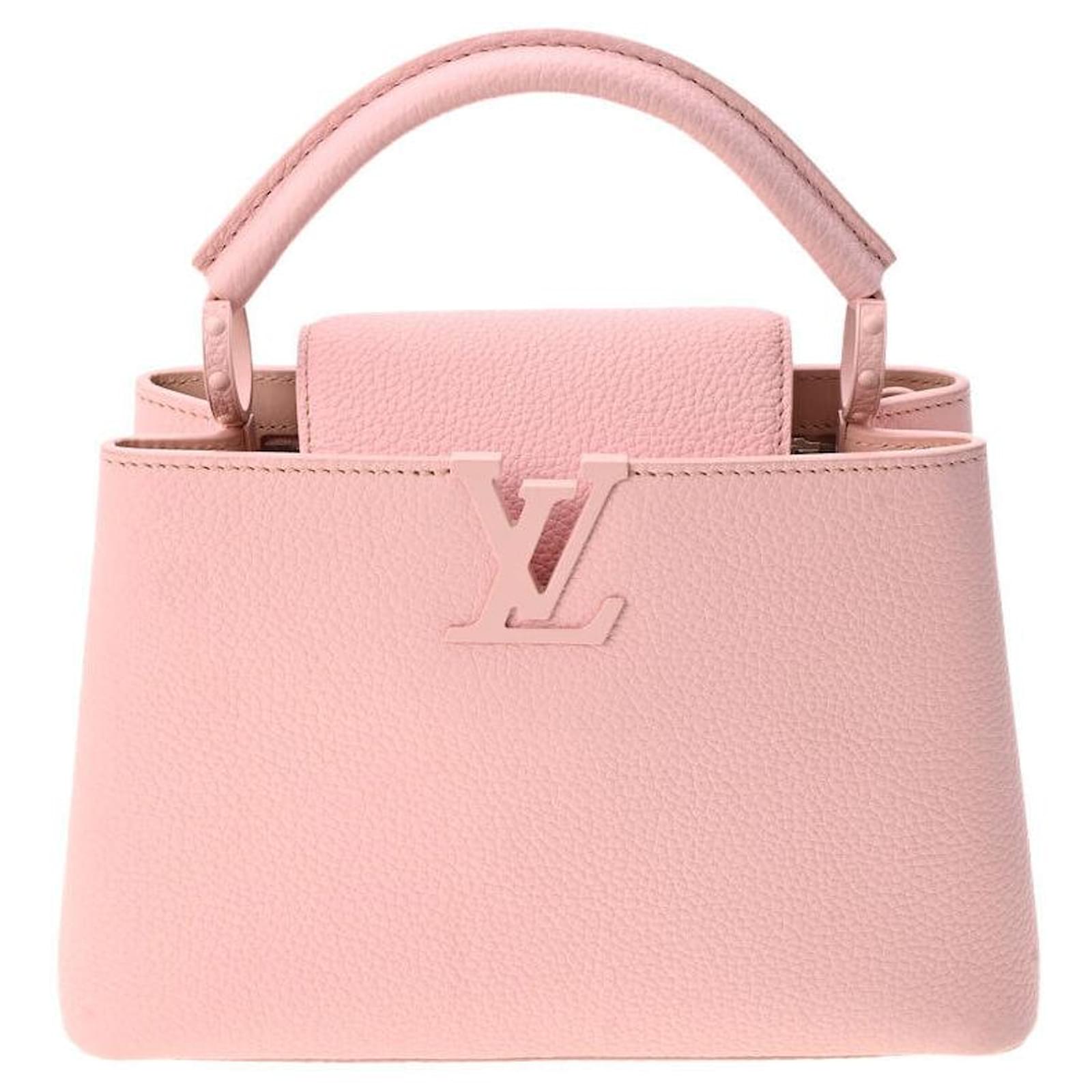 Louis Vuitton Capucines Pink Leather ref.900105 - Joli Closet