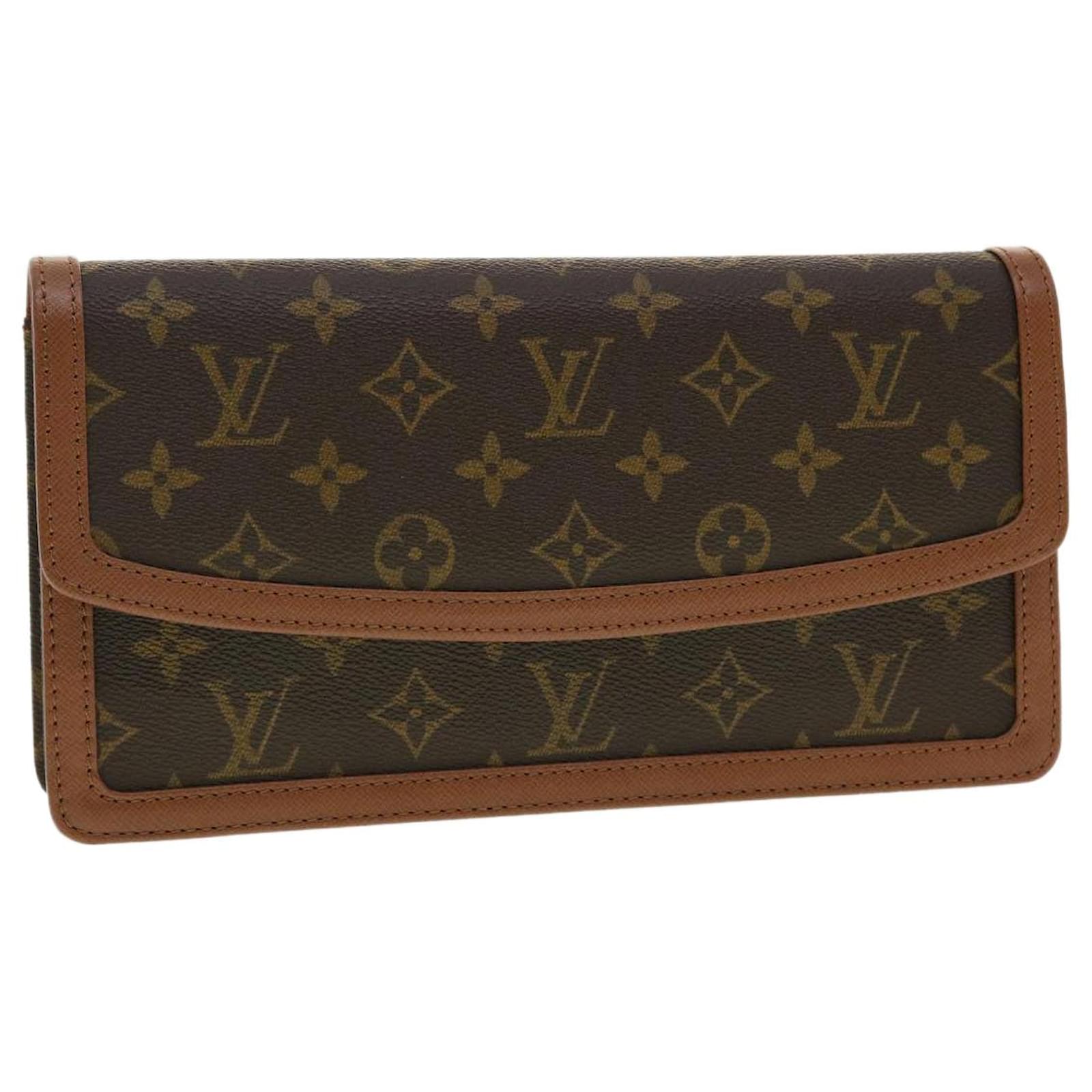 LOUIS VUITTON Monogram Pochette Dame PM Clutch Handbag